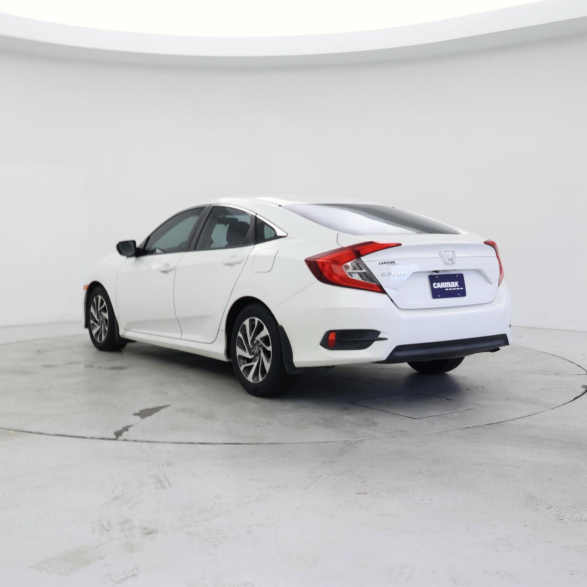 Thumbnail: 2016 Honda Civic - 2