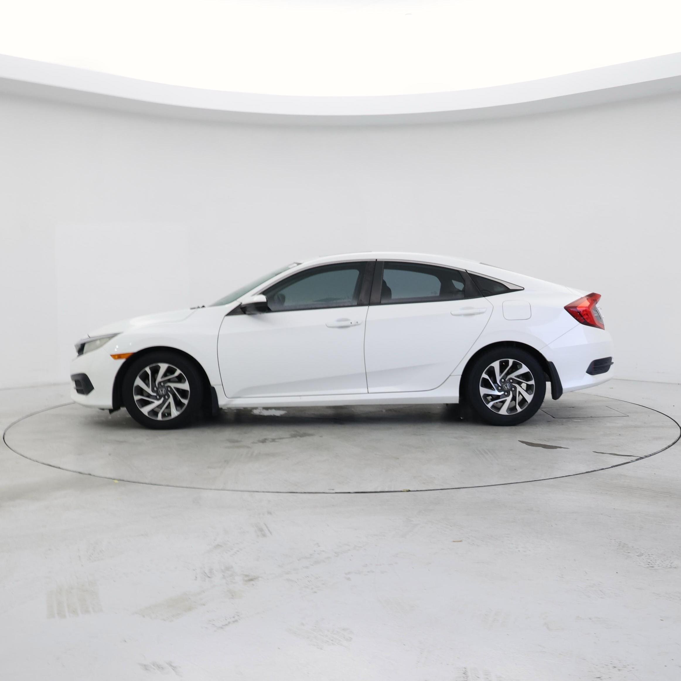 Thumbnail: 2016 Honda Civic - 3
