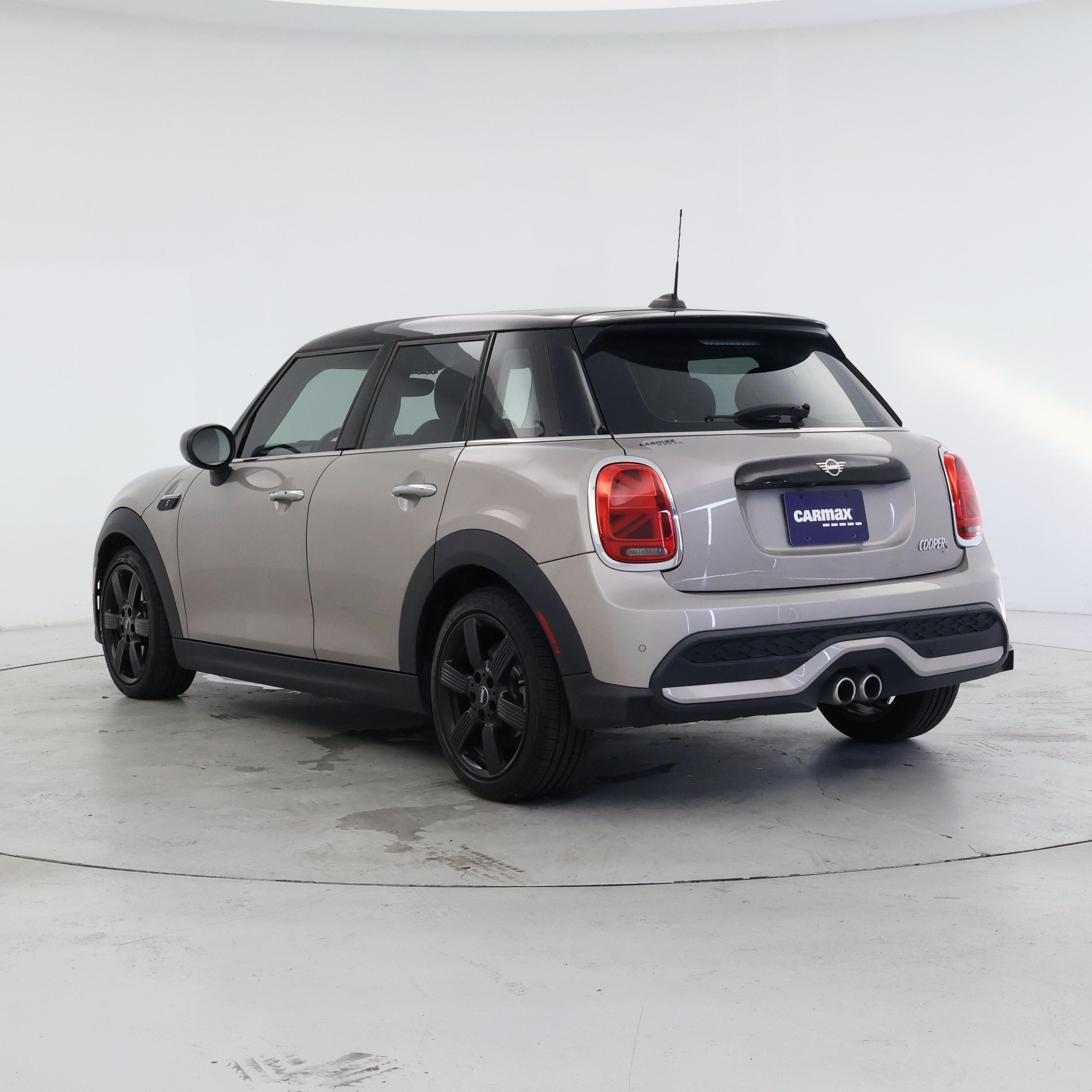 Thumbnail: 2022 MINI Cooper Hardtop - 2