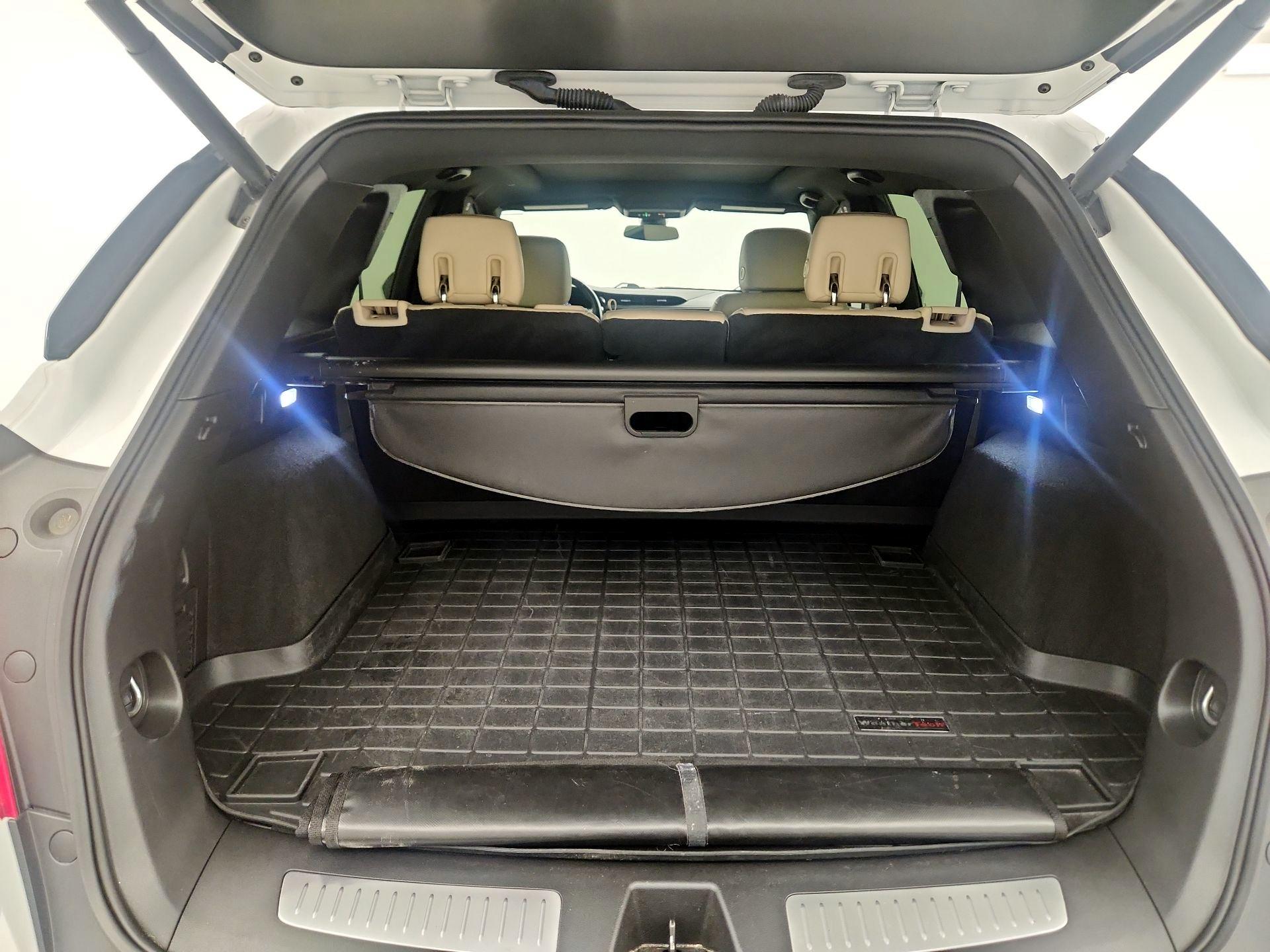 Thumbnail: 2019 Cadillac XT5 - 18