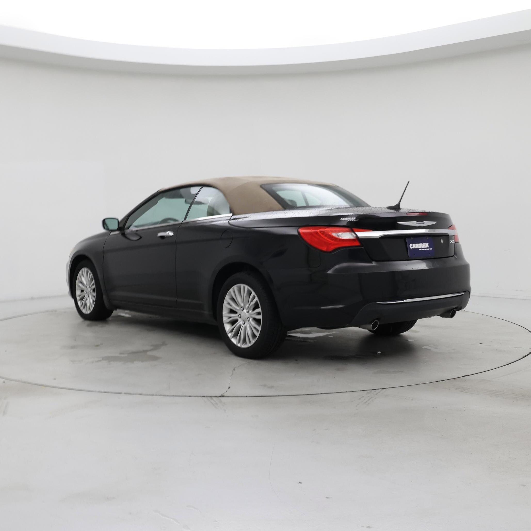 Thumbnail: 2014 Chrysler 200 - 2