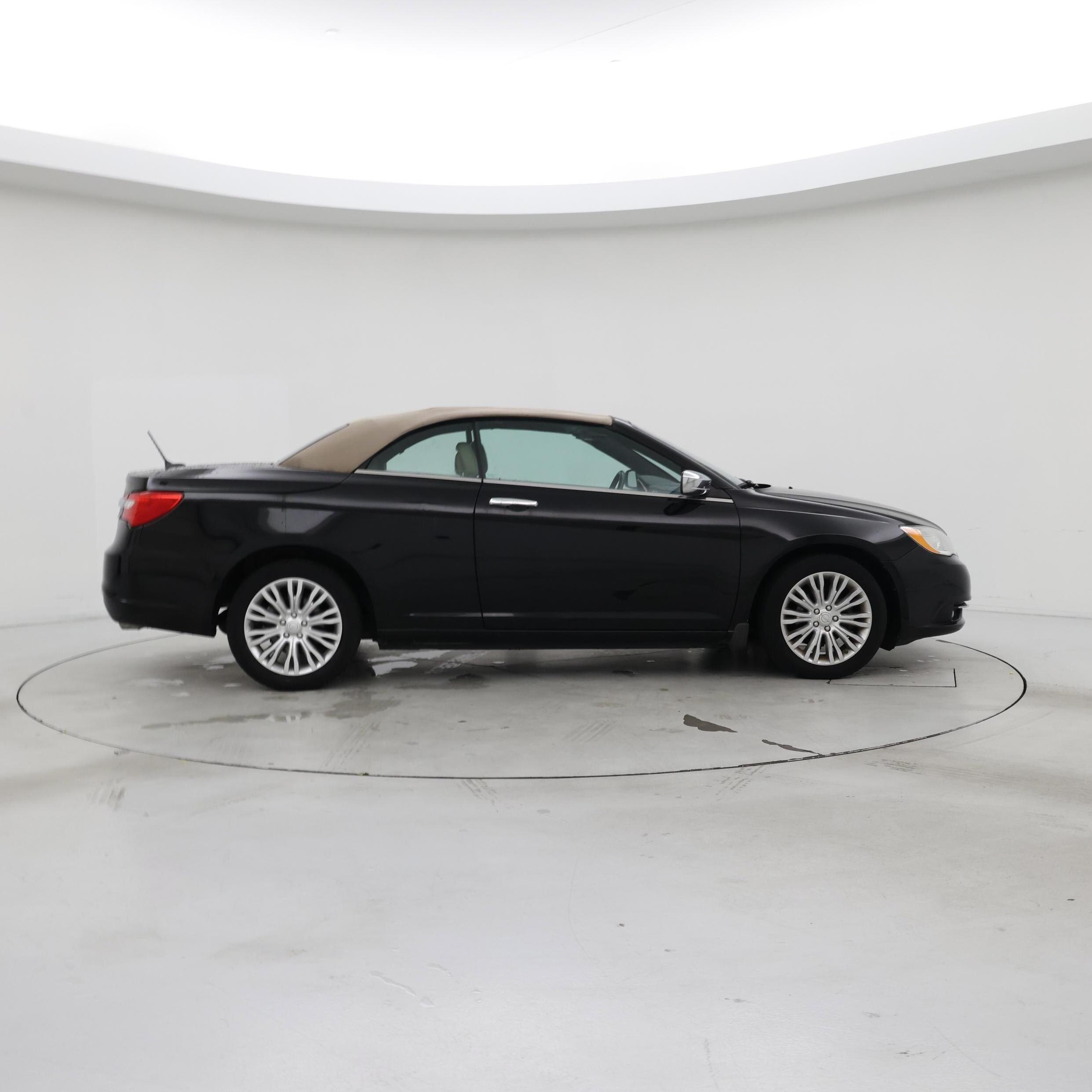 Thumbnail: 2014 Chrysler 200 - 7