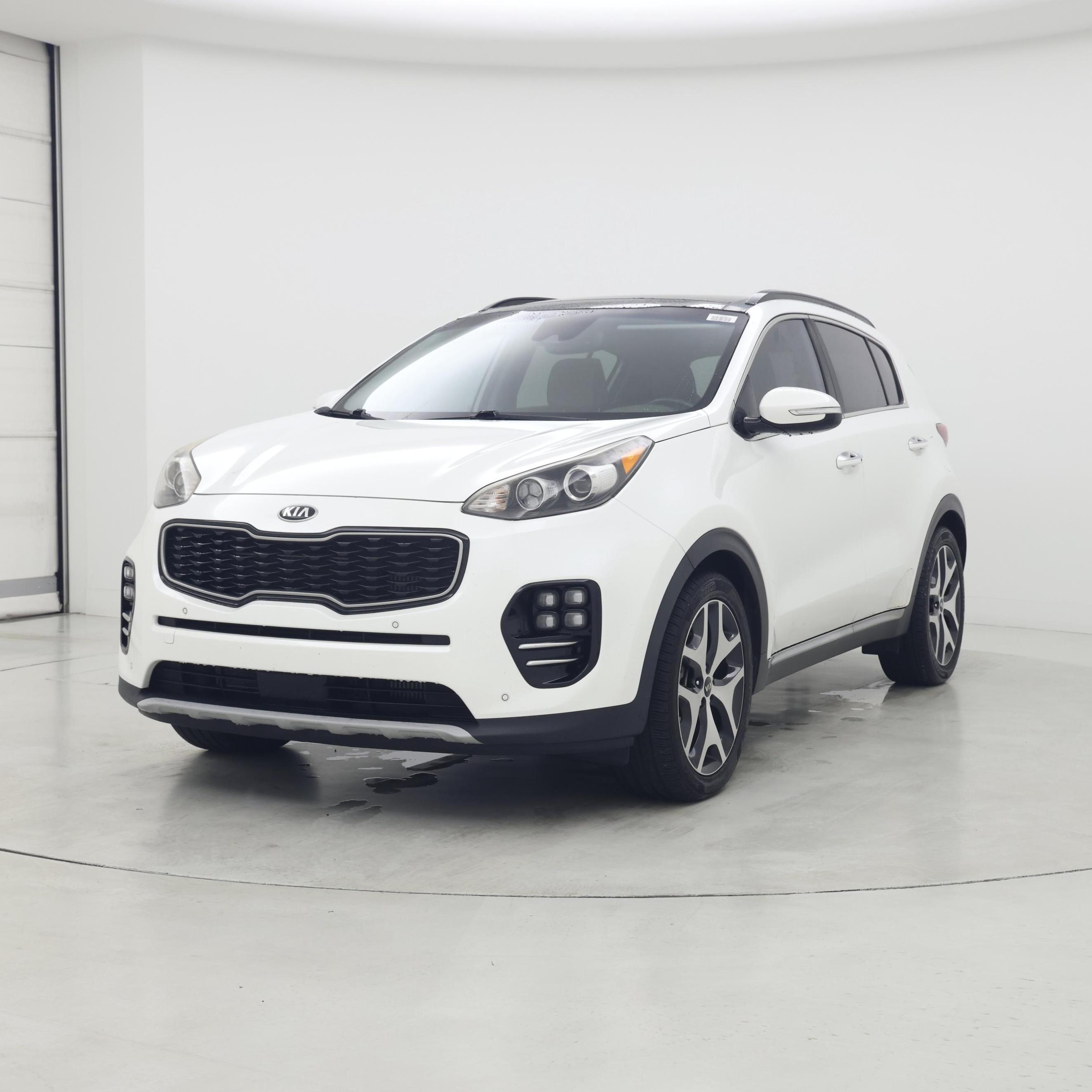 Thumbnail: 2018 Kia Sportage - 4