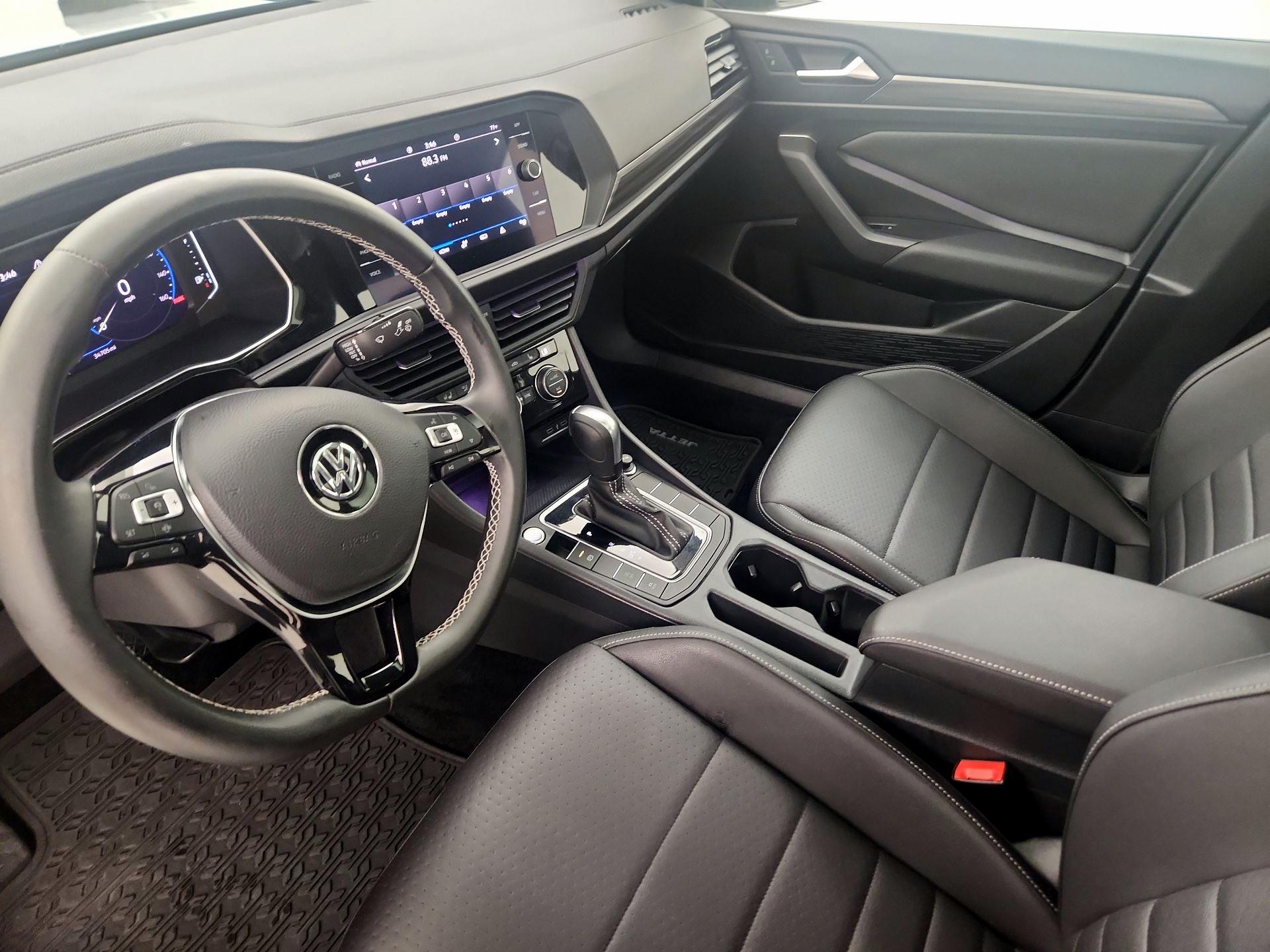 Thumbnail: 2021 Volkswagen Jetta - 11
