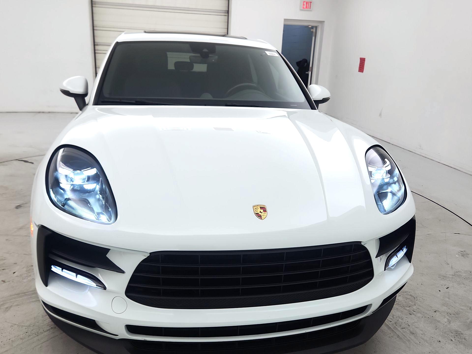 Thumbnail: 2019 Porsche Macan - 2