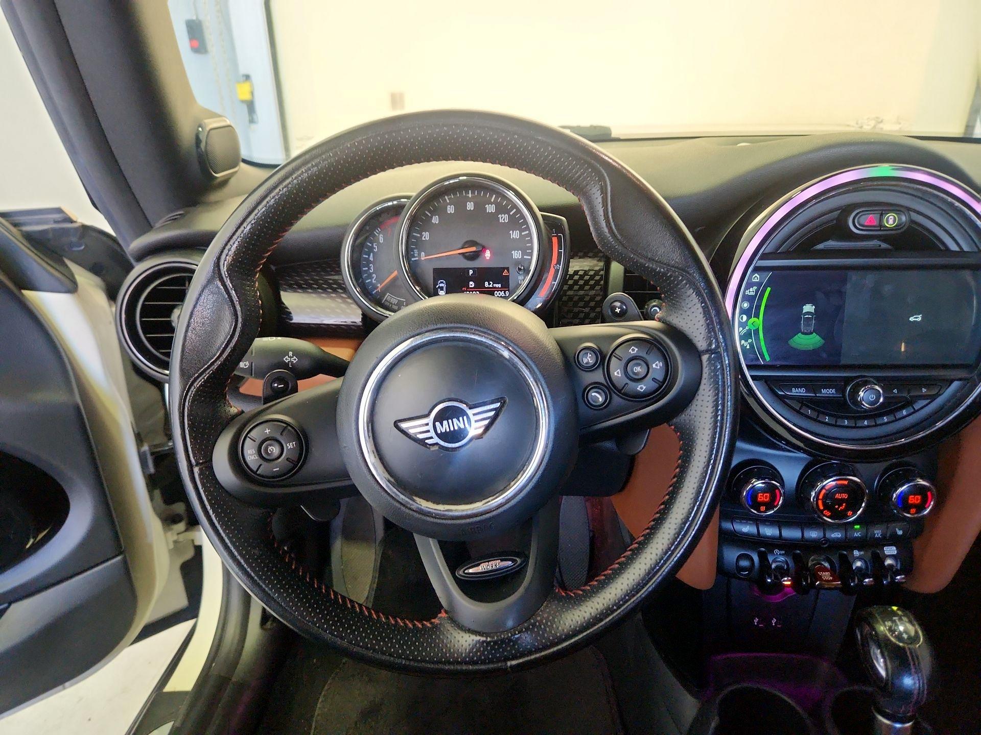 Thumbnail: 2019 MINI Cooper - 9