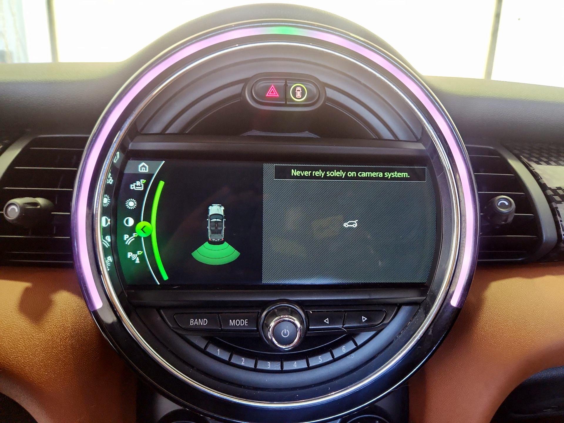 Thumbnail: 2019 MINI Cooper - 14