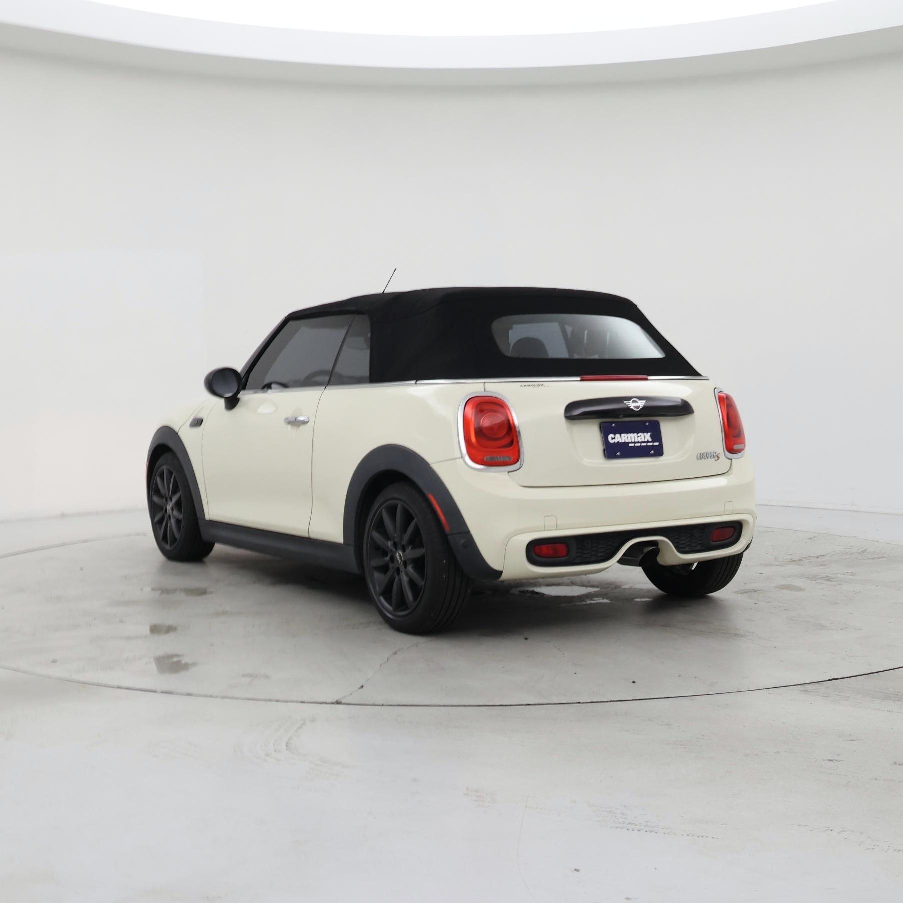 Thumbnail: 2019 MINI Cooper - 2