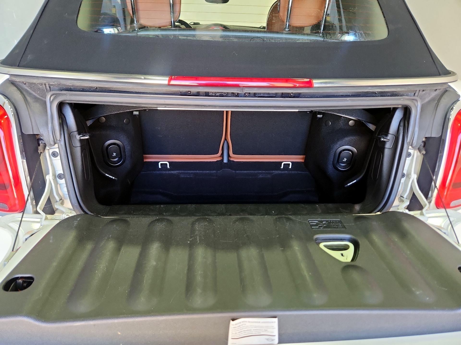 Thumbnail: 2019 MINI Cooper - 19