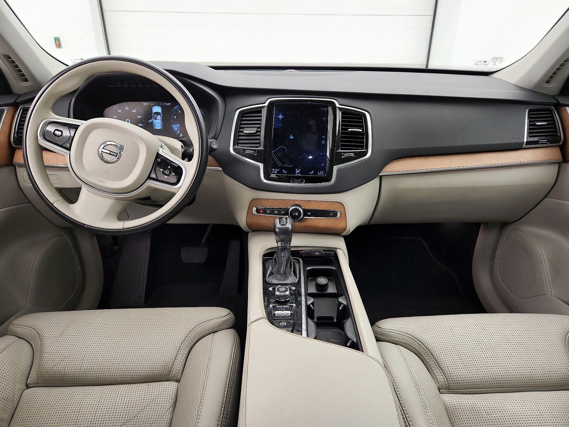 Thumbnail: 2018 Volvo XC90 - 9