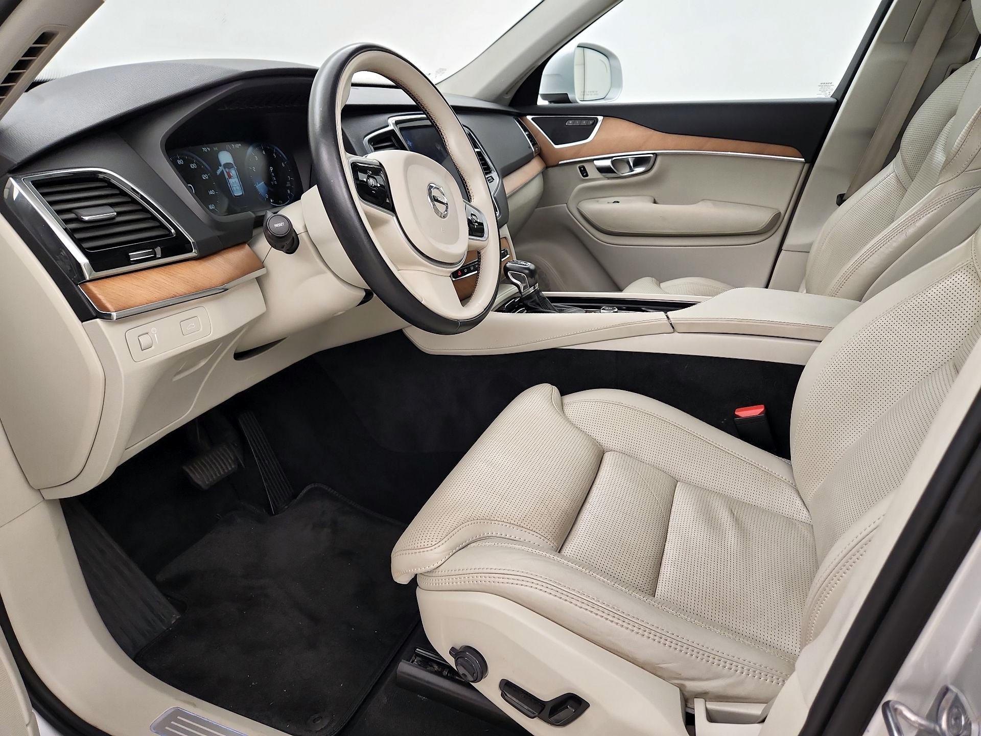 Thumbnail: 2018 Volvo XC90 - 11