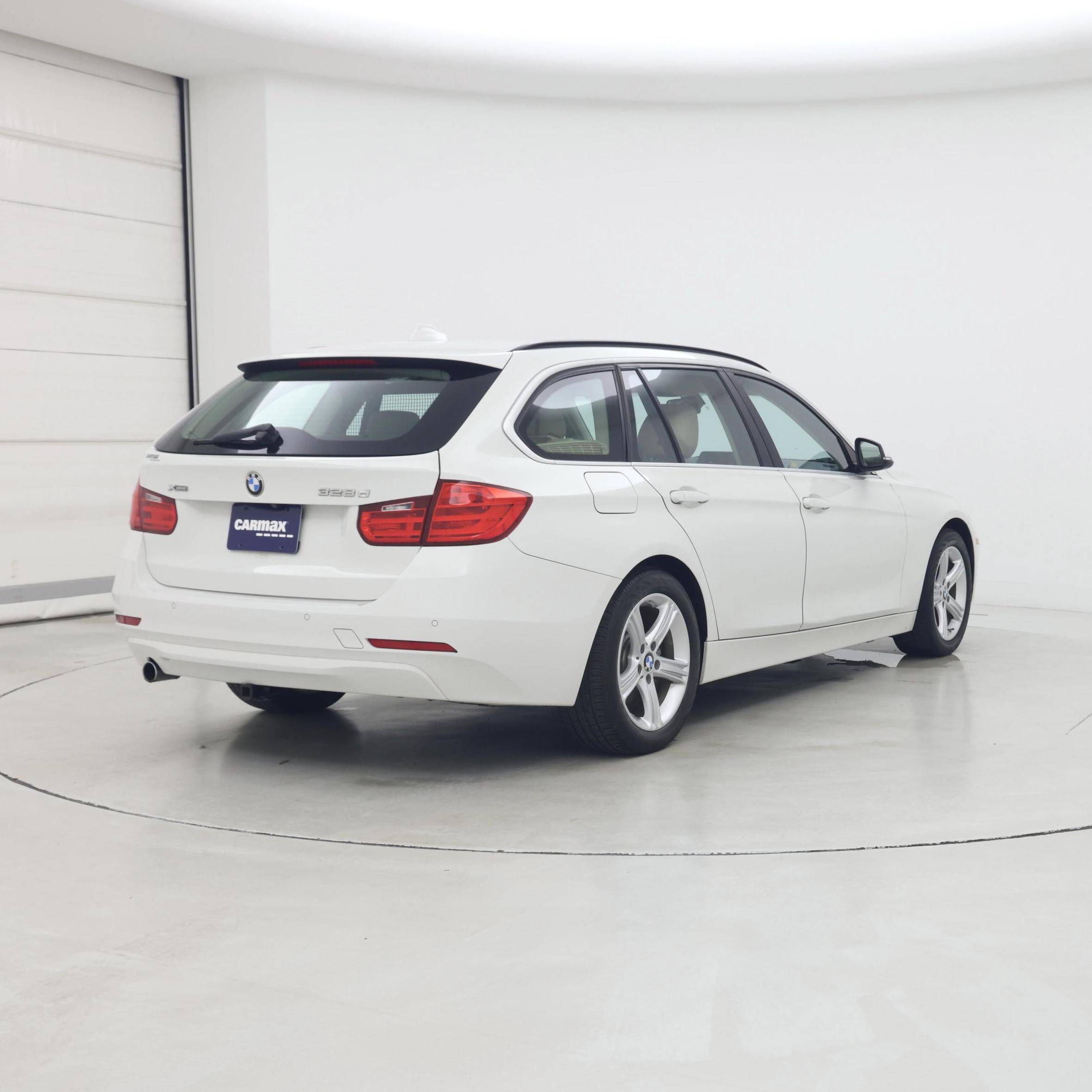 Thumbnail: 2015 BMW 3 Series - 8