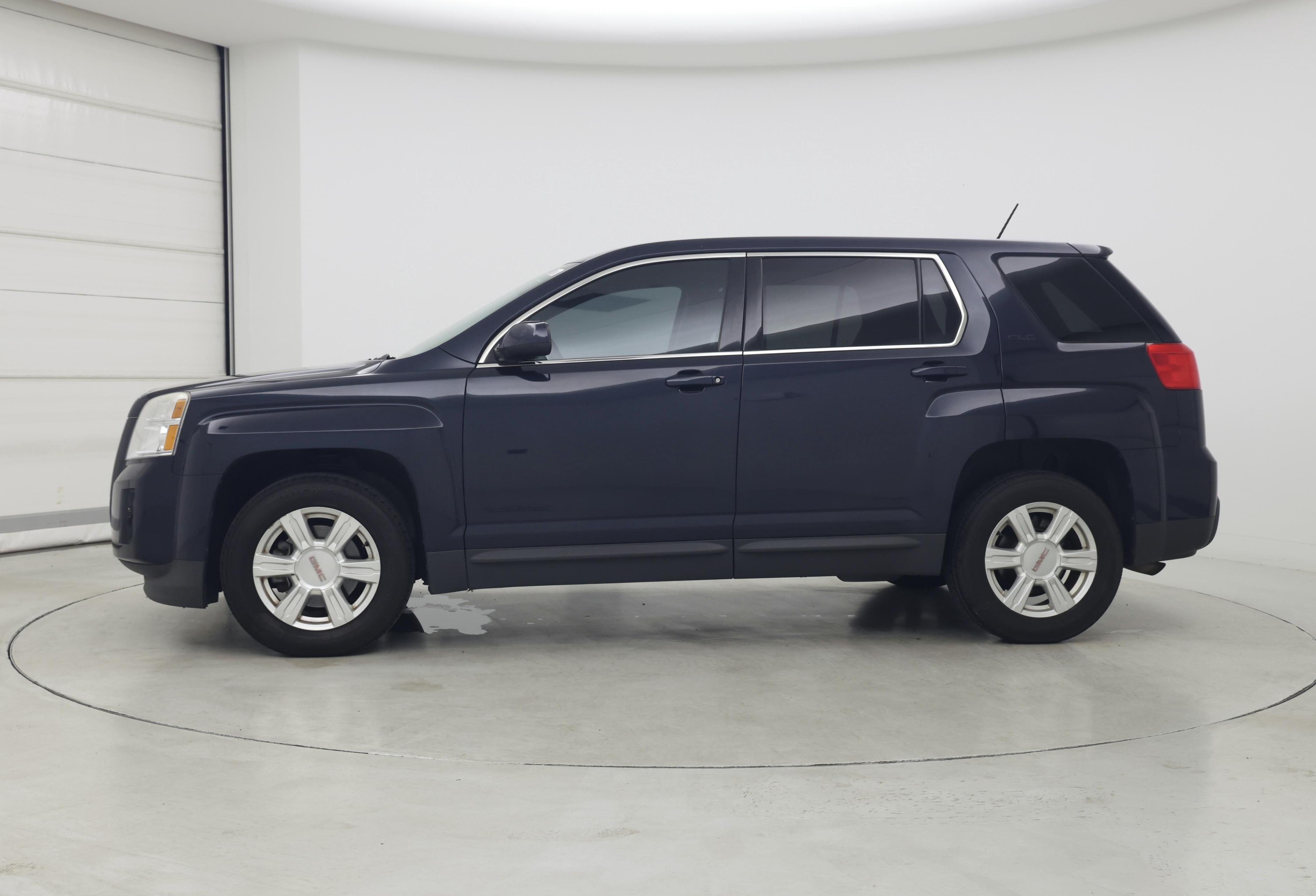 Thumbnail: 2015 GMC Terrain - 3