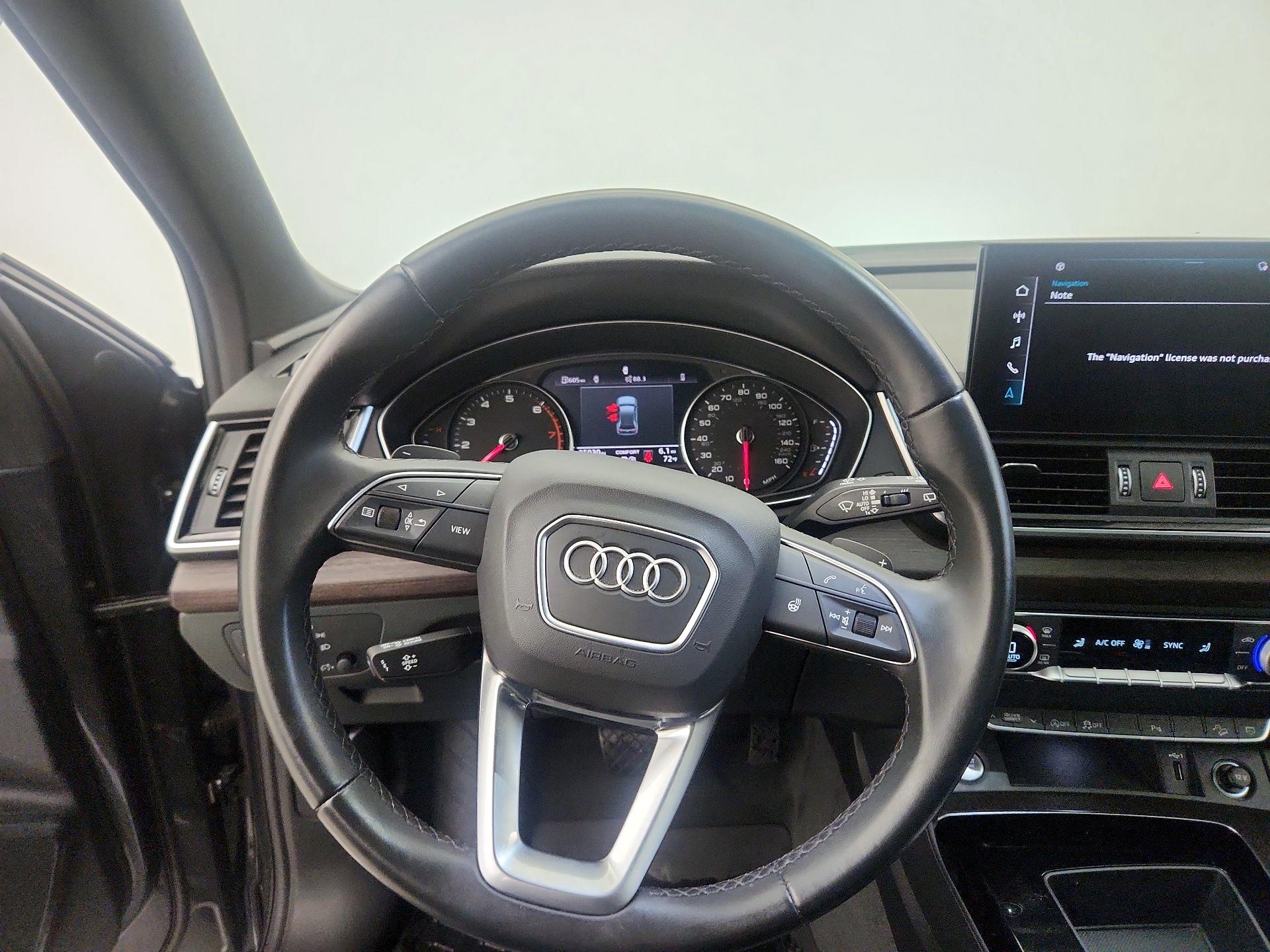 Thumbnail: 2022 Audi Q5 - 10