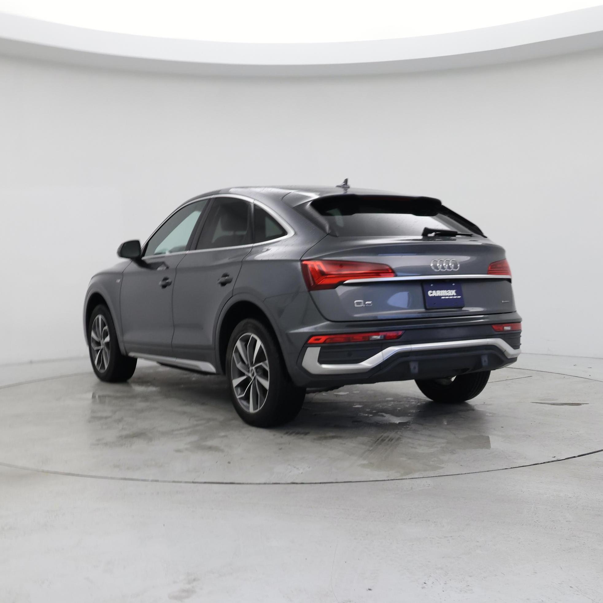 Thumbnail: 2022 Audi Q5 - 2
