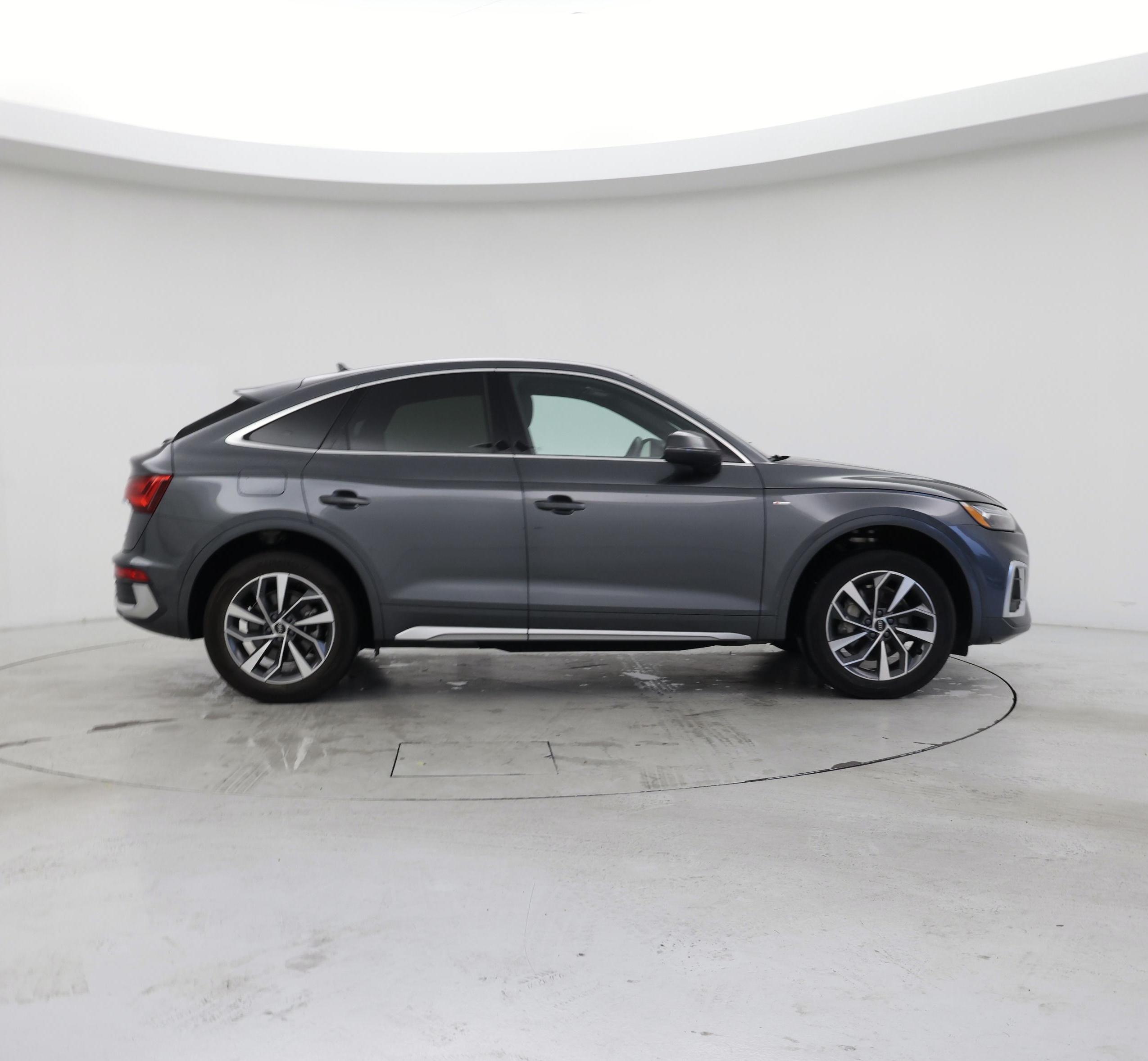 Thumbnail: 2022 Audi Q5 - 7