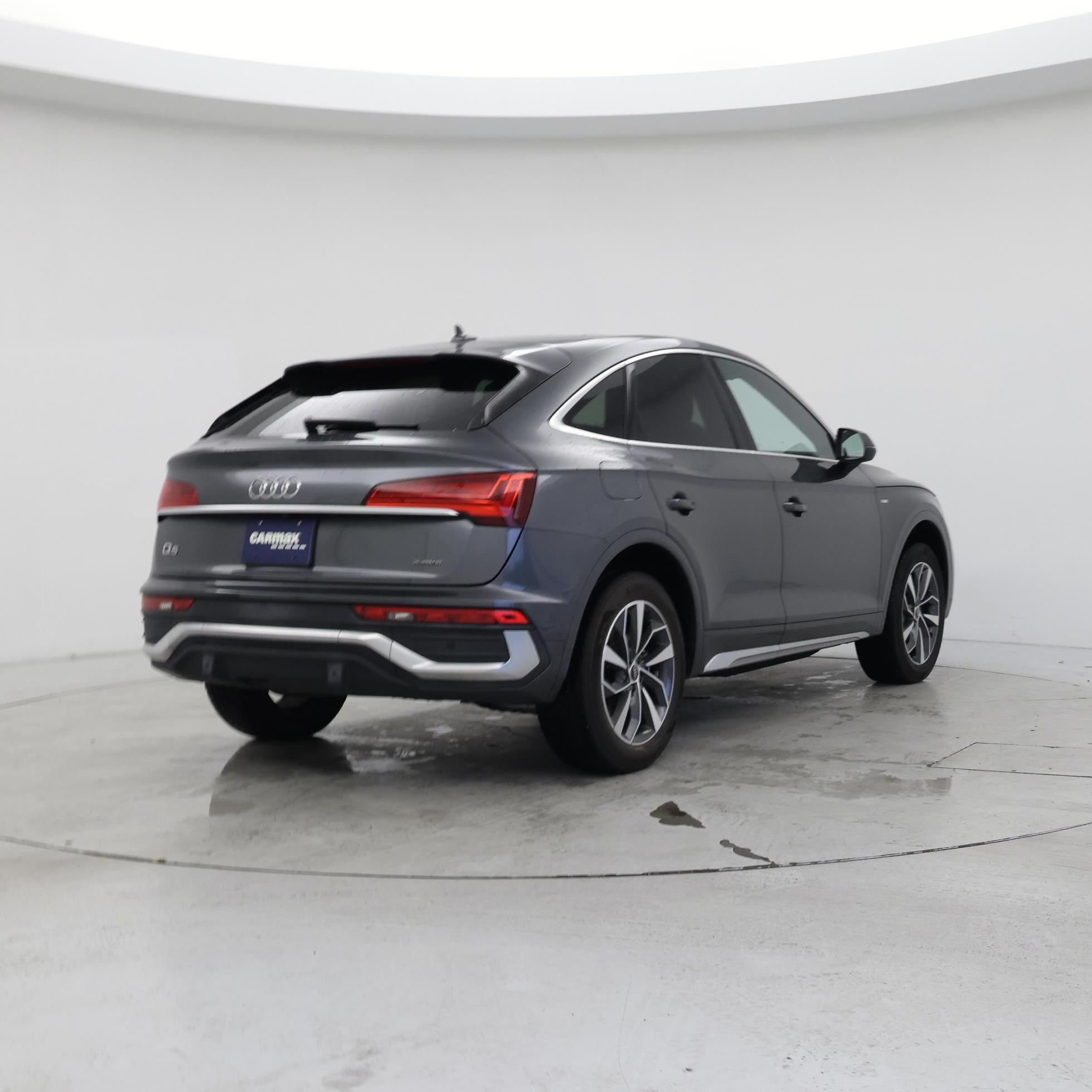 Thumbnail: 2022 Audi Q5 - 8