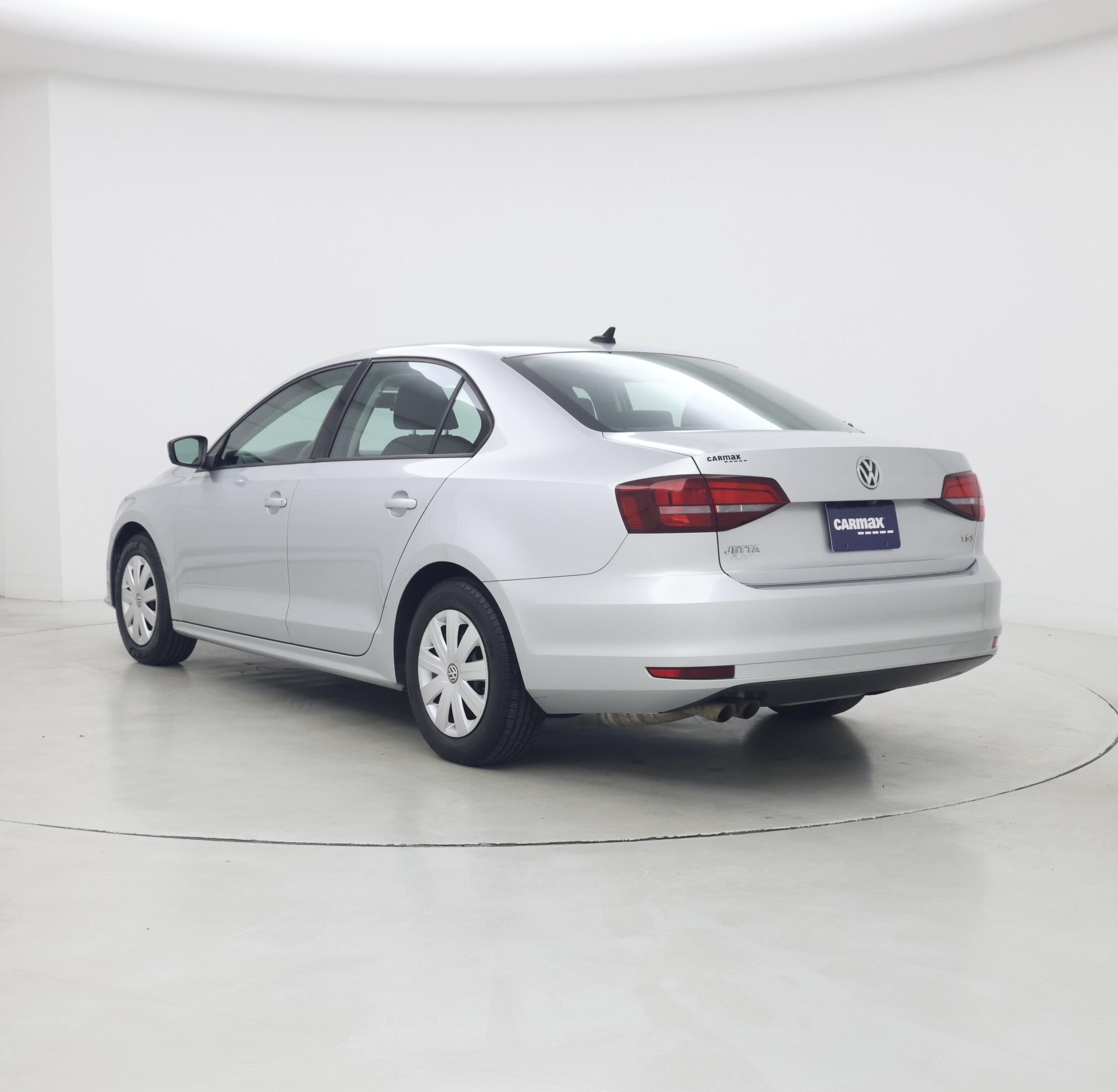 Thumbnail: 2016 Volkswagen Jetta - 2