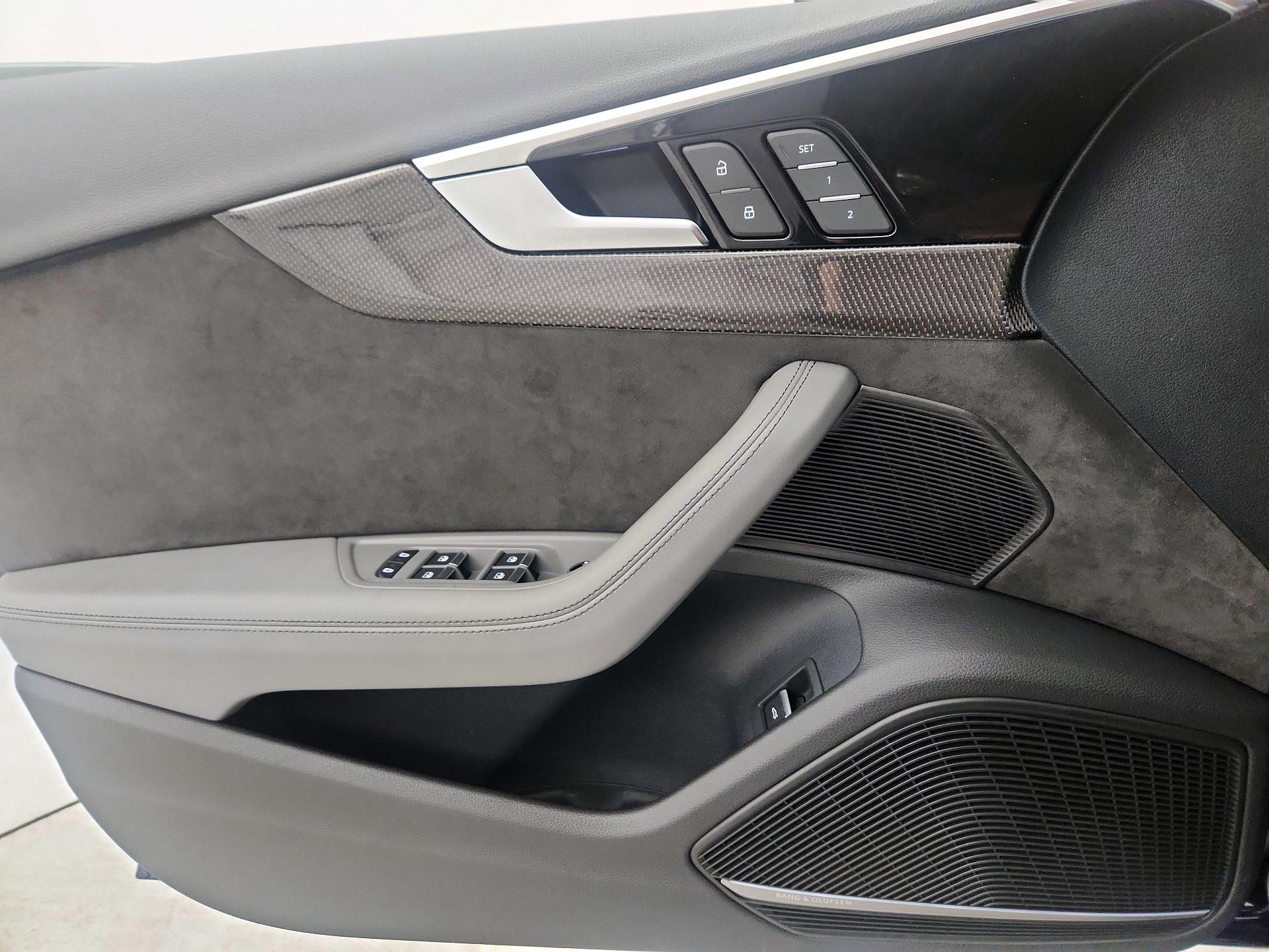 Thumbnail: 2020 Audi S4 - 12