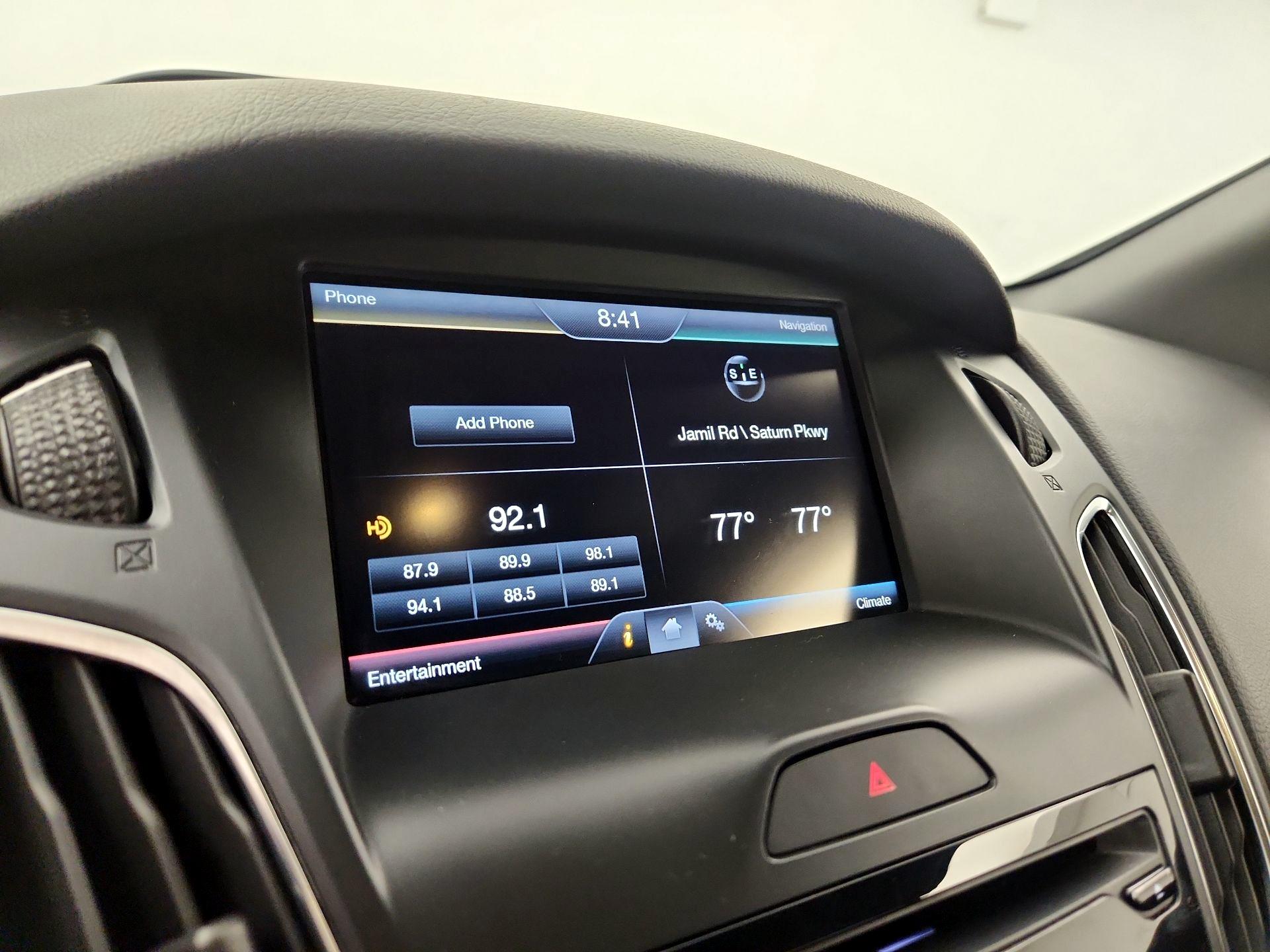 Thumbnail: 2015 Ford Focus - 14