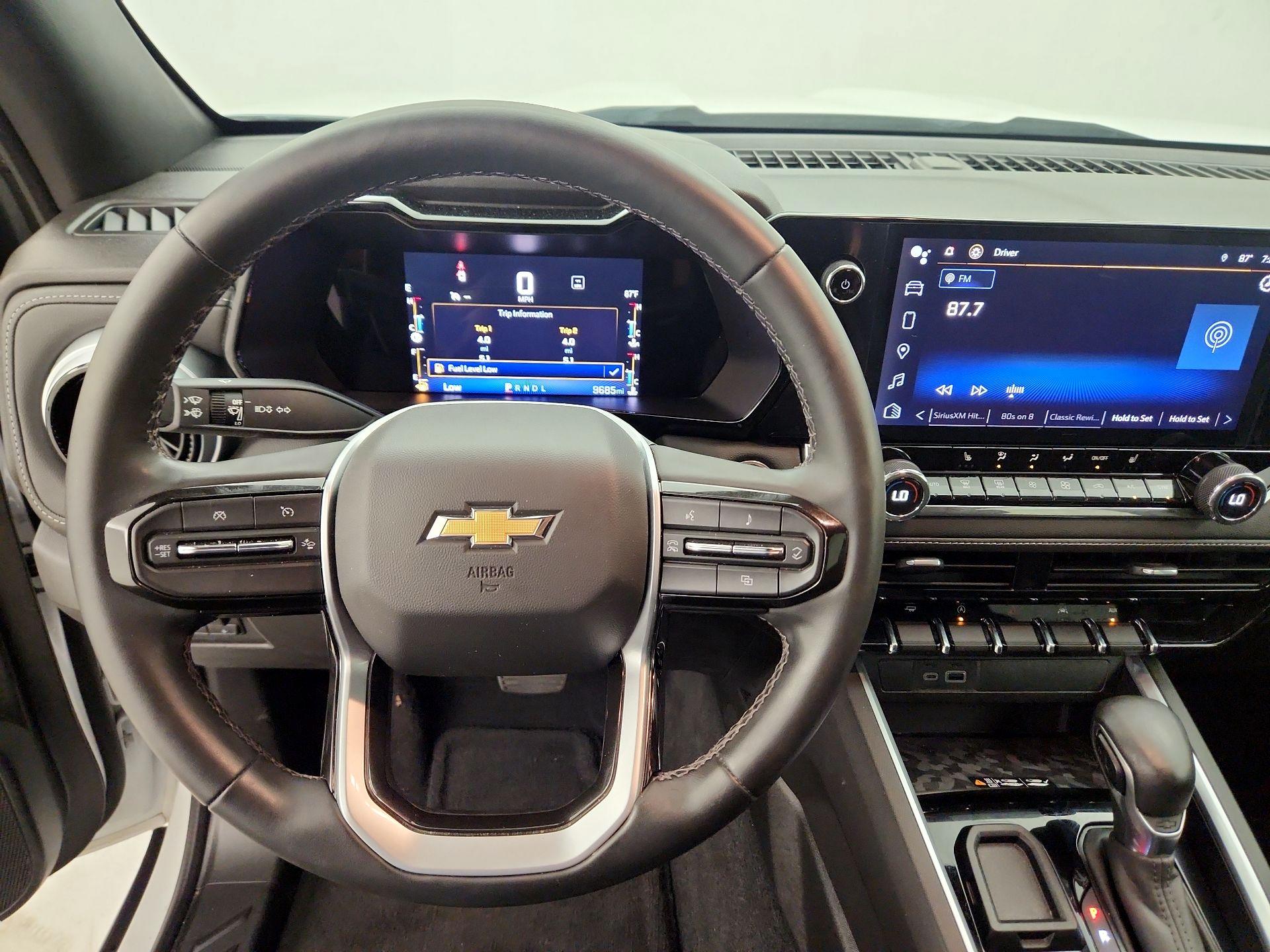 Thumbnail: 2023 Chevrolet Colorado - 9