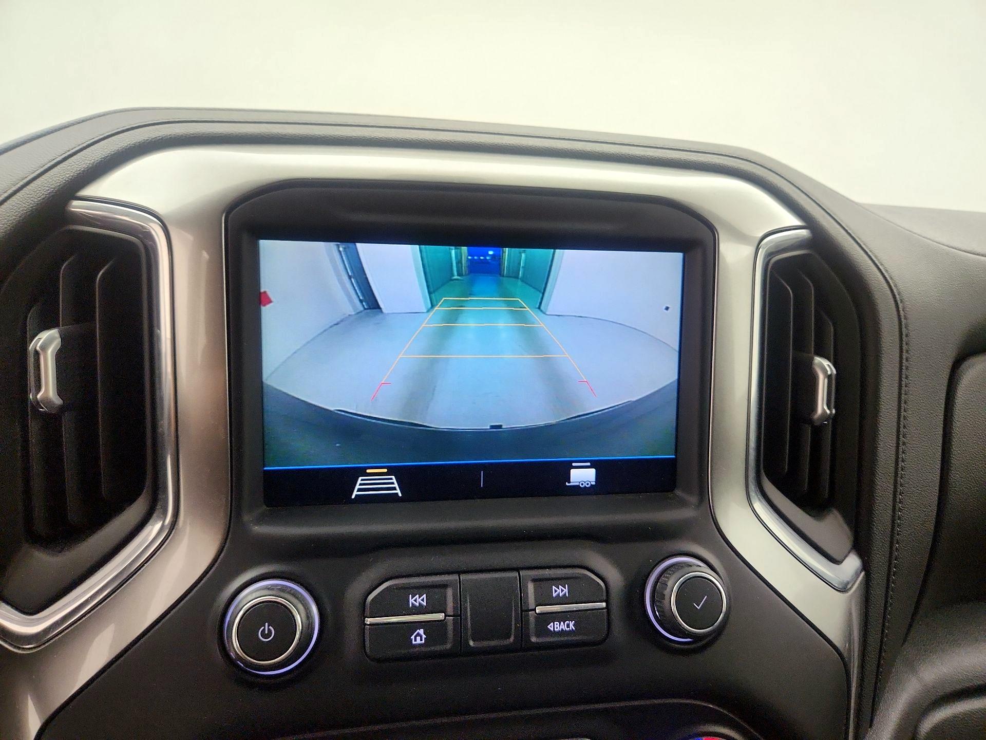 Thumbnail: 2021 Chevrolet Silverado 1500 - 14
