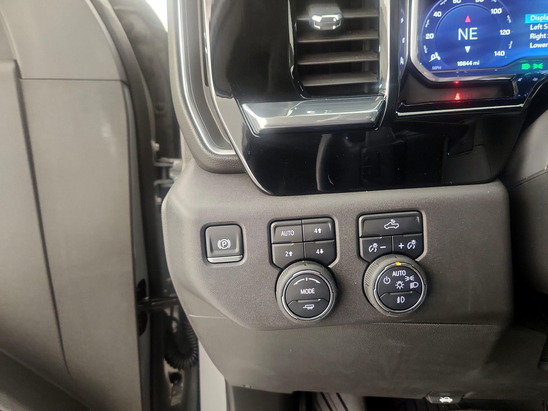 Thumbnail: 2024 Chevrolet Silverado 1500 - 13