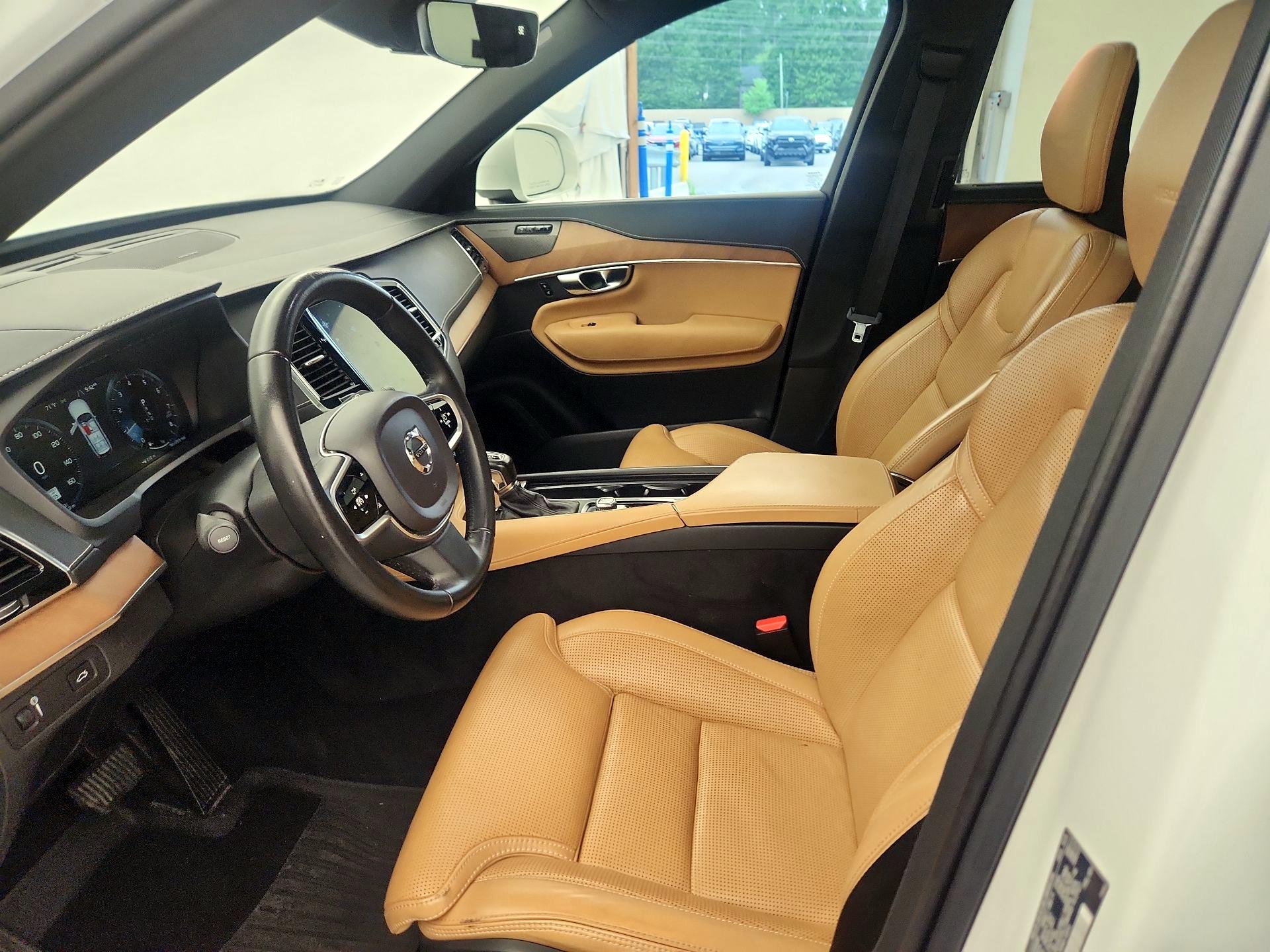 Thumbnail: 2019 Volvo XC90 - 11