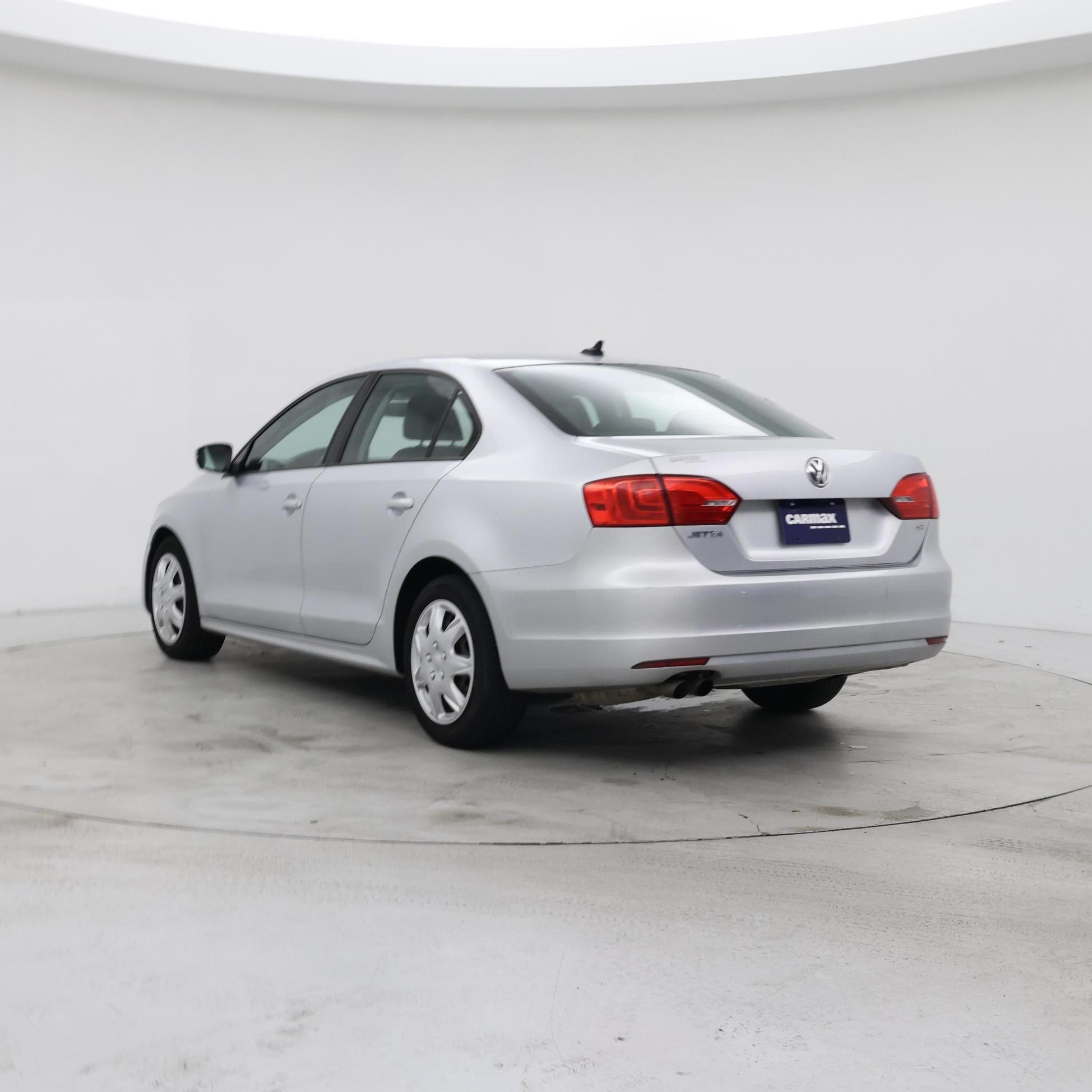 Thumbnail: 2014 Volkswagen Jetta - 2