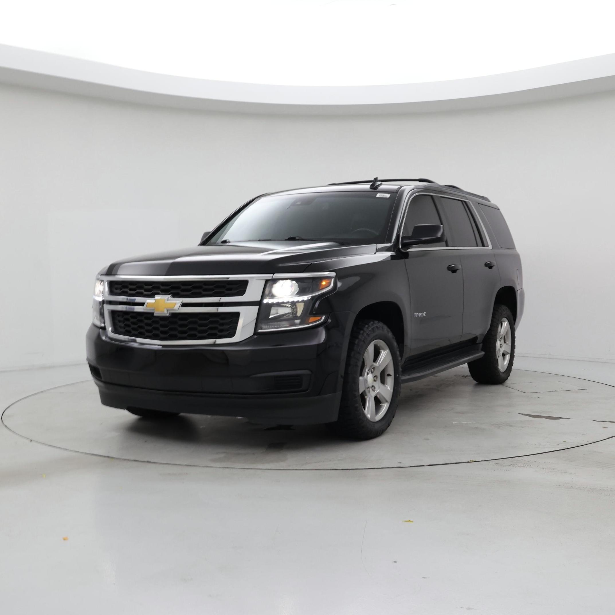 Thumbnail: 2017 Chevrolet Tahoe - 4