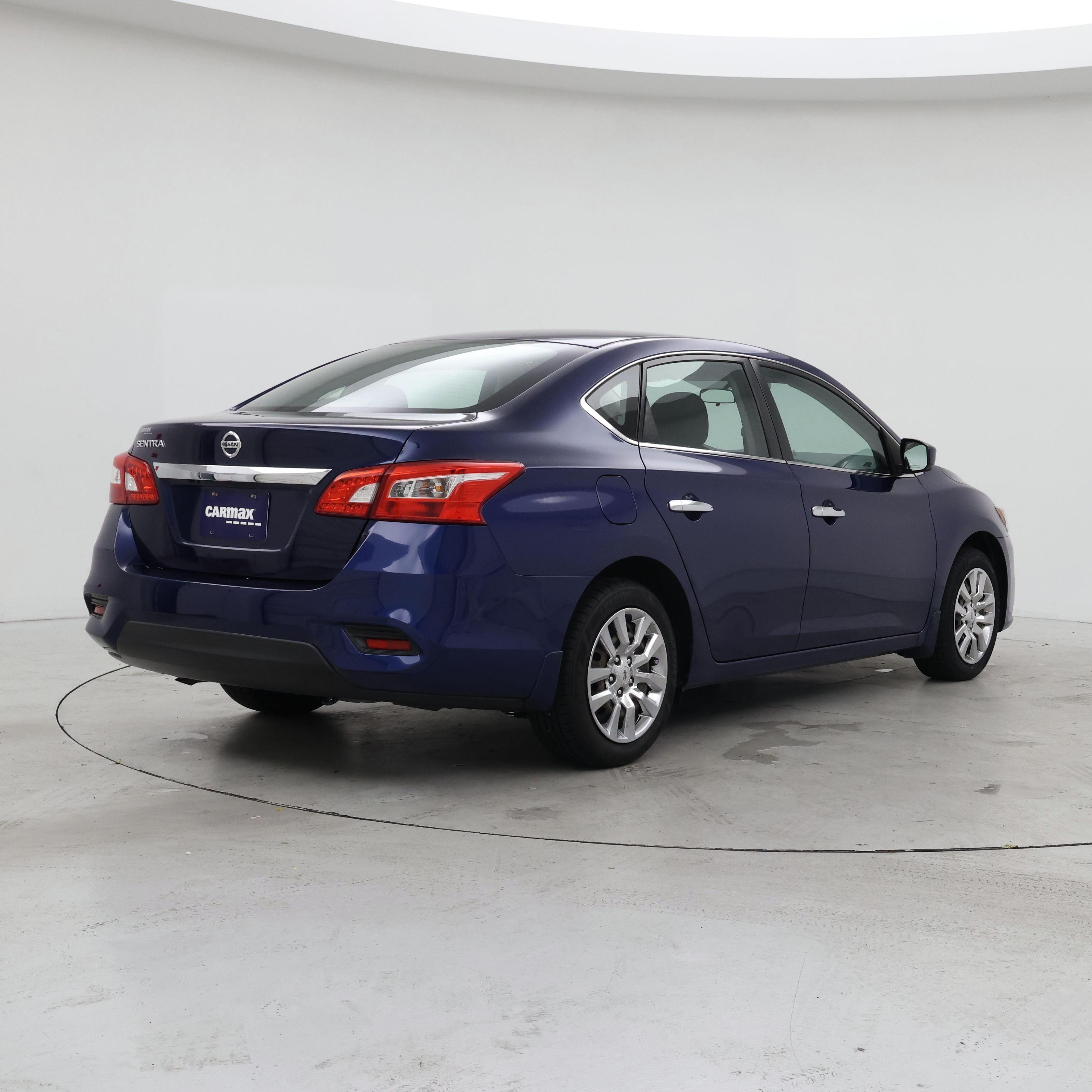 Thumbnail: 2019 Nissan Sentra - 8