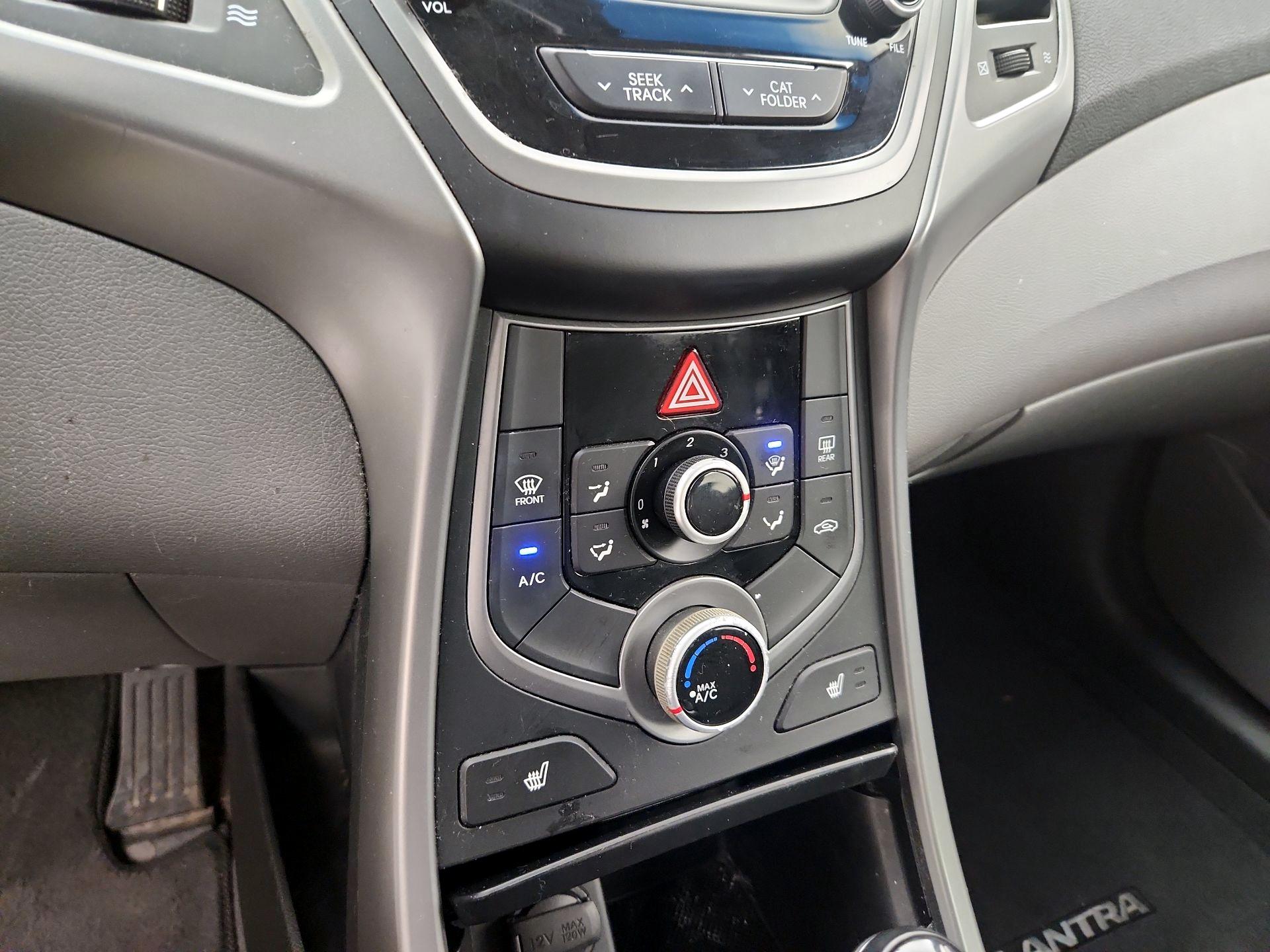 Thumbnail: 2014 Hyundai Elantra - 14