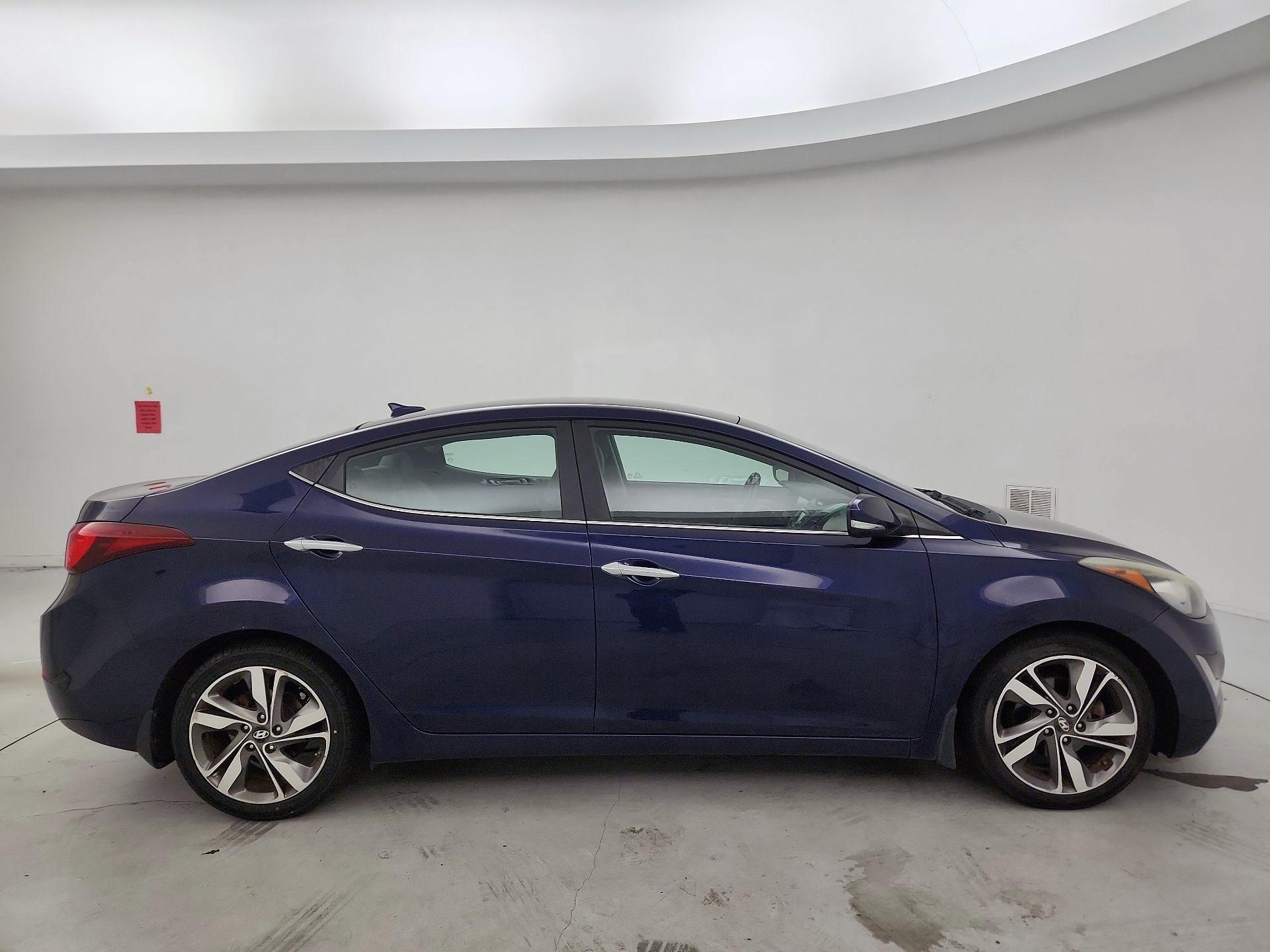 Thumbnail: 2014 Hyundai Elantra - 4