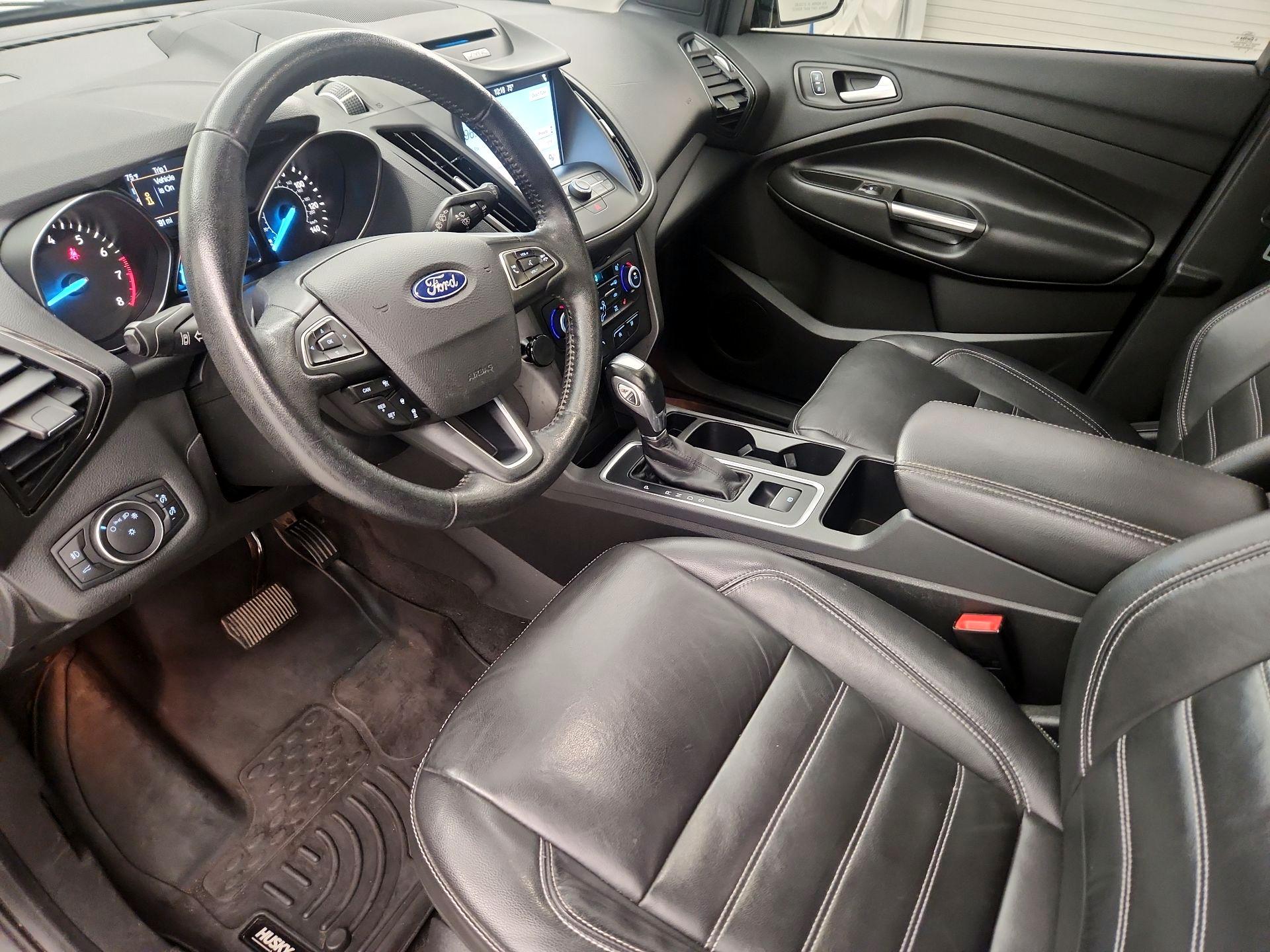 Thumbnail: 2018 Ford Escape - 9