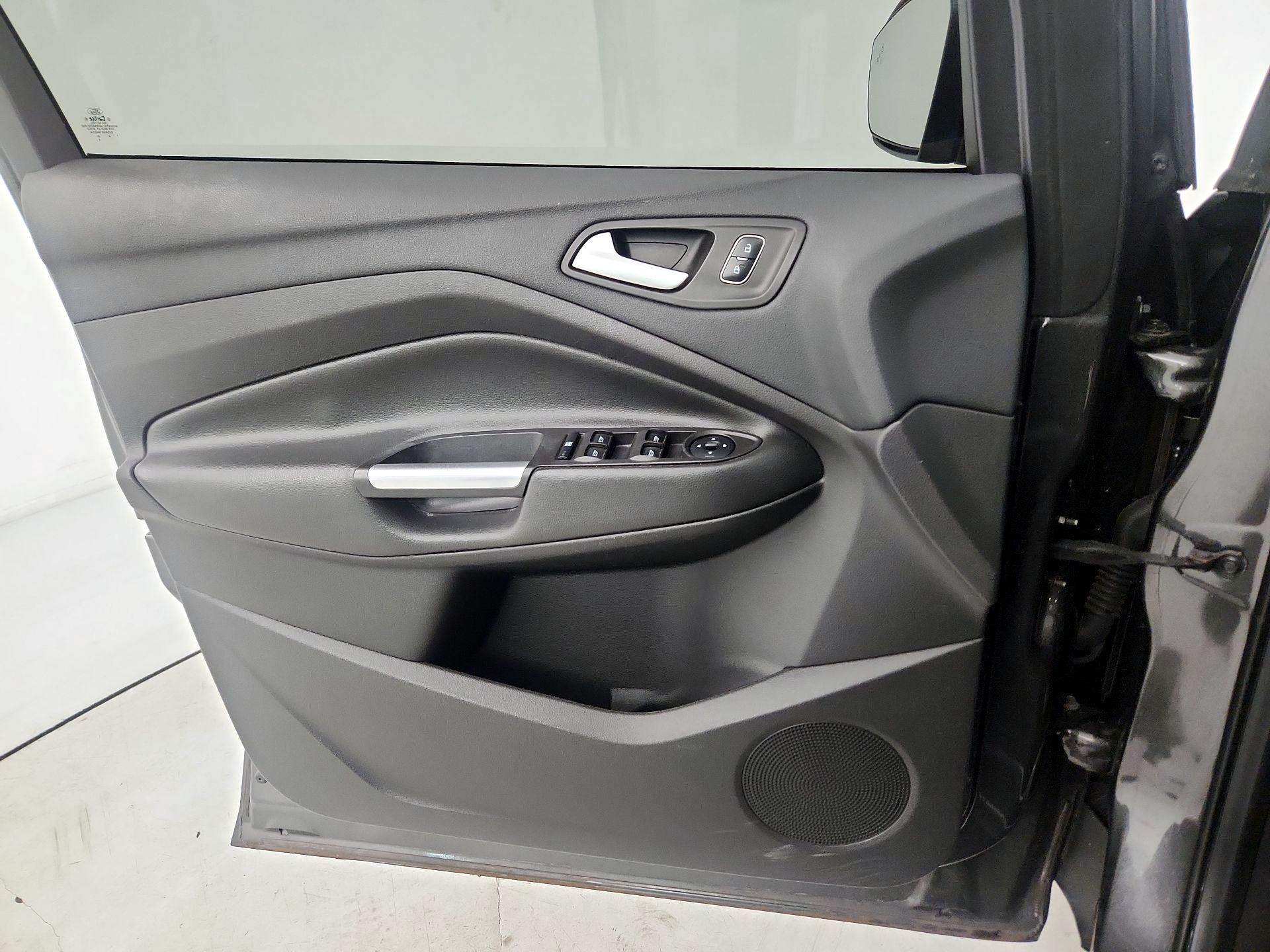 Thumbnail: 2018 Ford Escape - 10