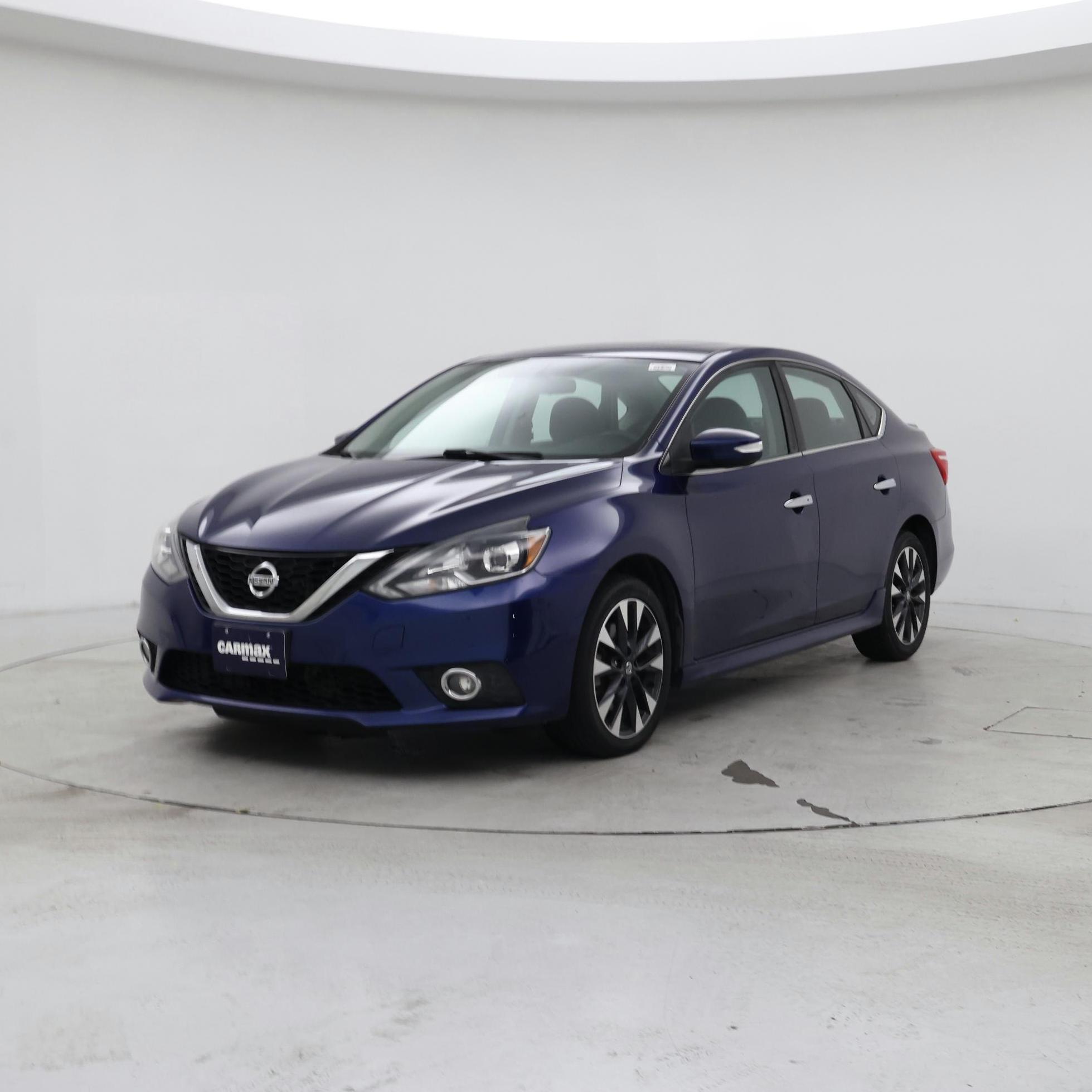 Thumbnail: 2017 Nissan Sentra - 4