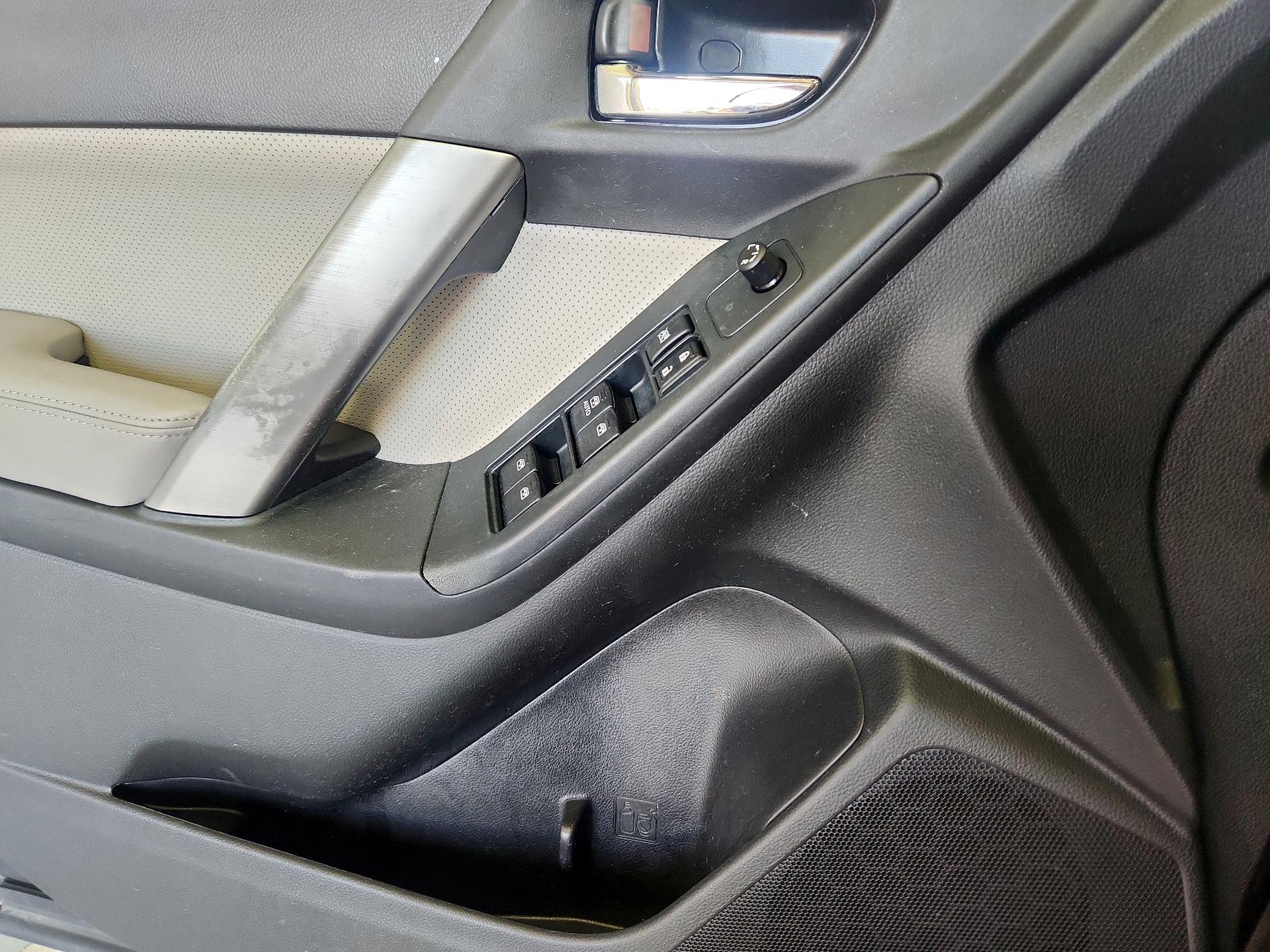 Thumbnail: 2014 Subaru Forester - 12