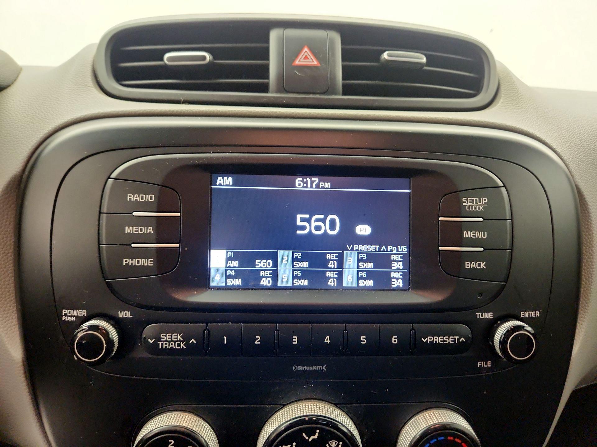 Thumbnail: 2018 Kia Soul - 12