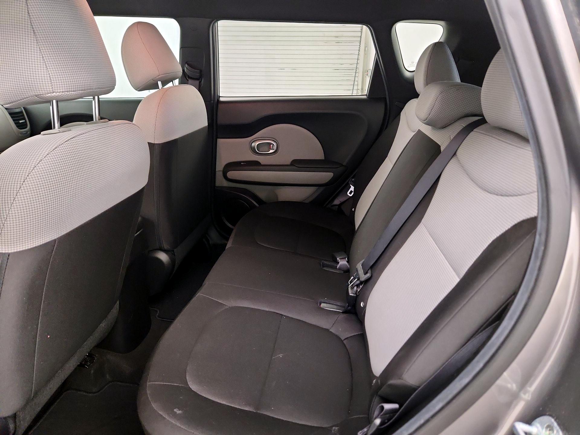 Thumbnail: 2018 Kia Soul - 16