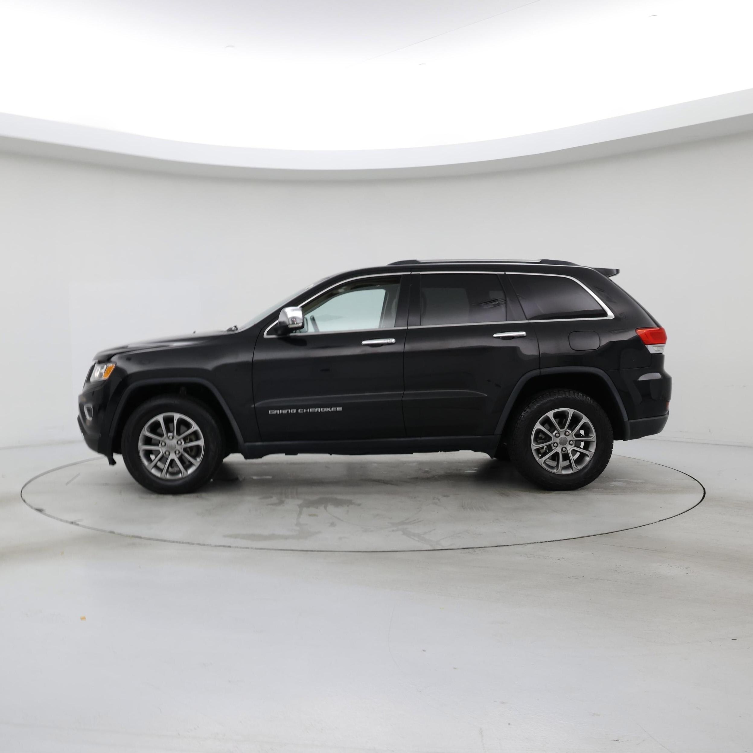 Thumbnail: 2016 Jeep Grand Cherokee - 3