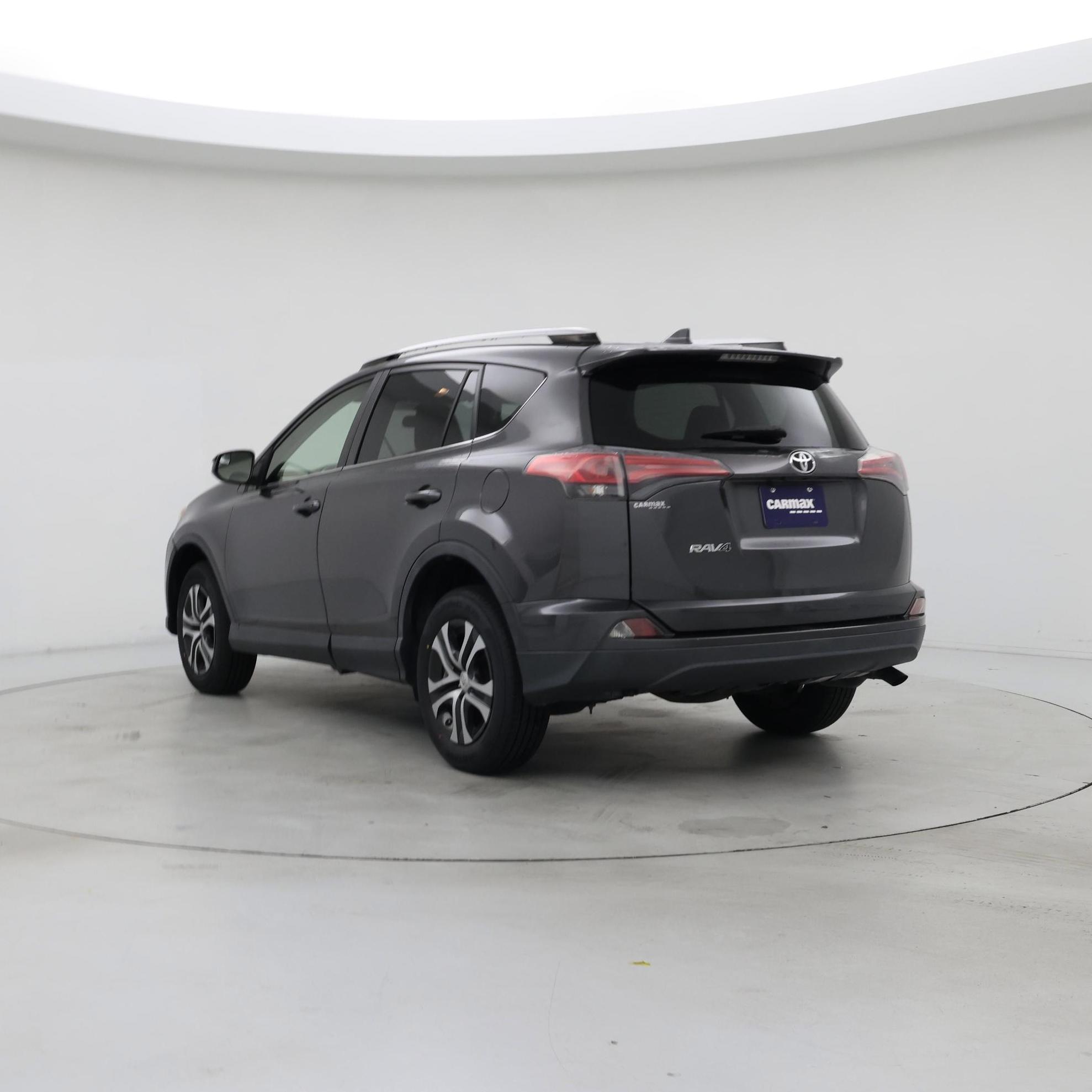 Thumbnail: 2016 Toyota RAV4 - 2