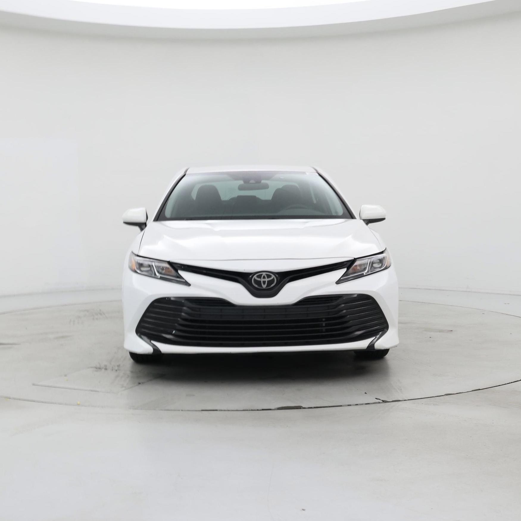 Thumbnail: 2019 Toyota Camry - 5