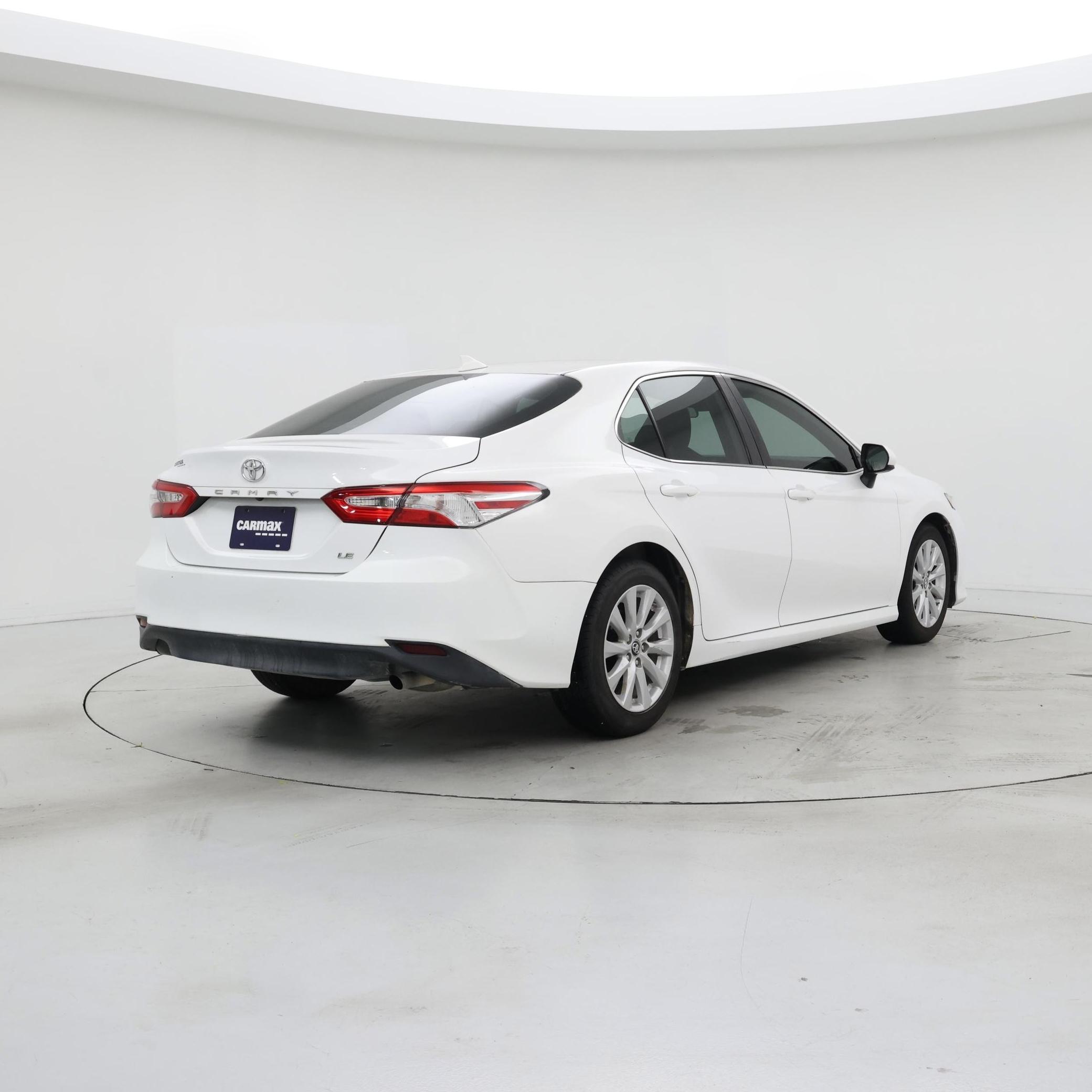 Thumbnail: 2019 Toyota Camry - 8