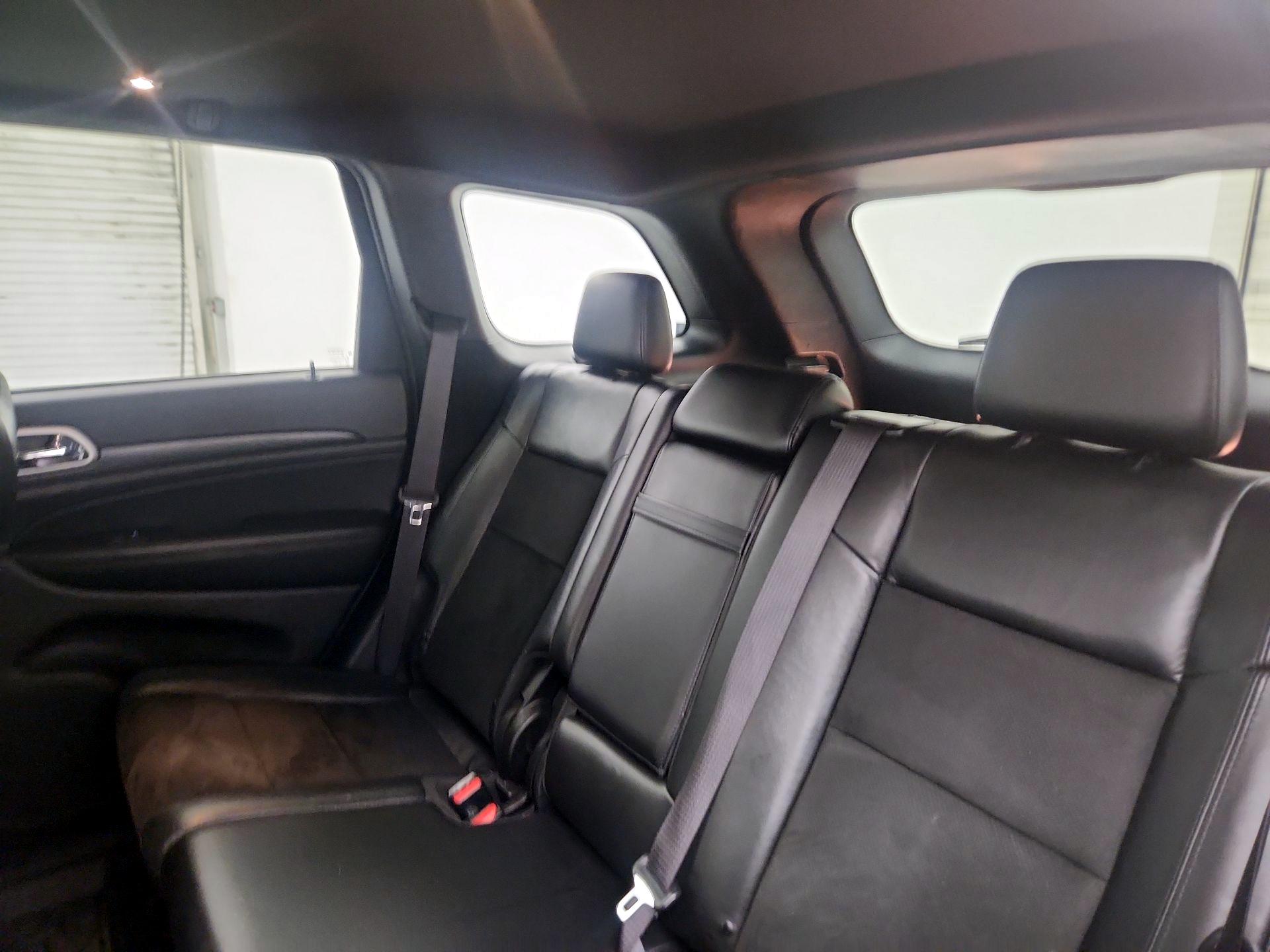 Thumbnail: 2019 Jeep Grand Cherokee - 20