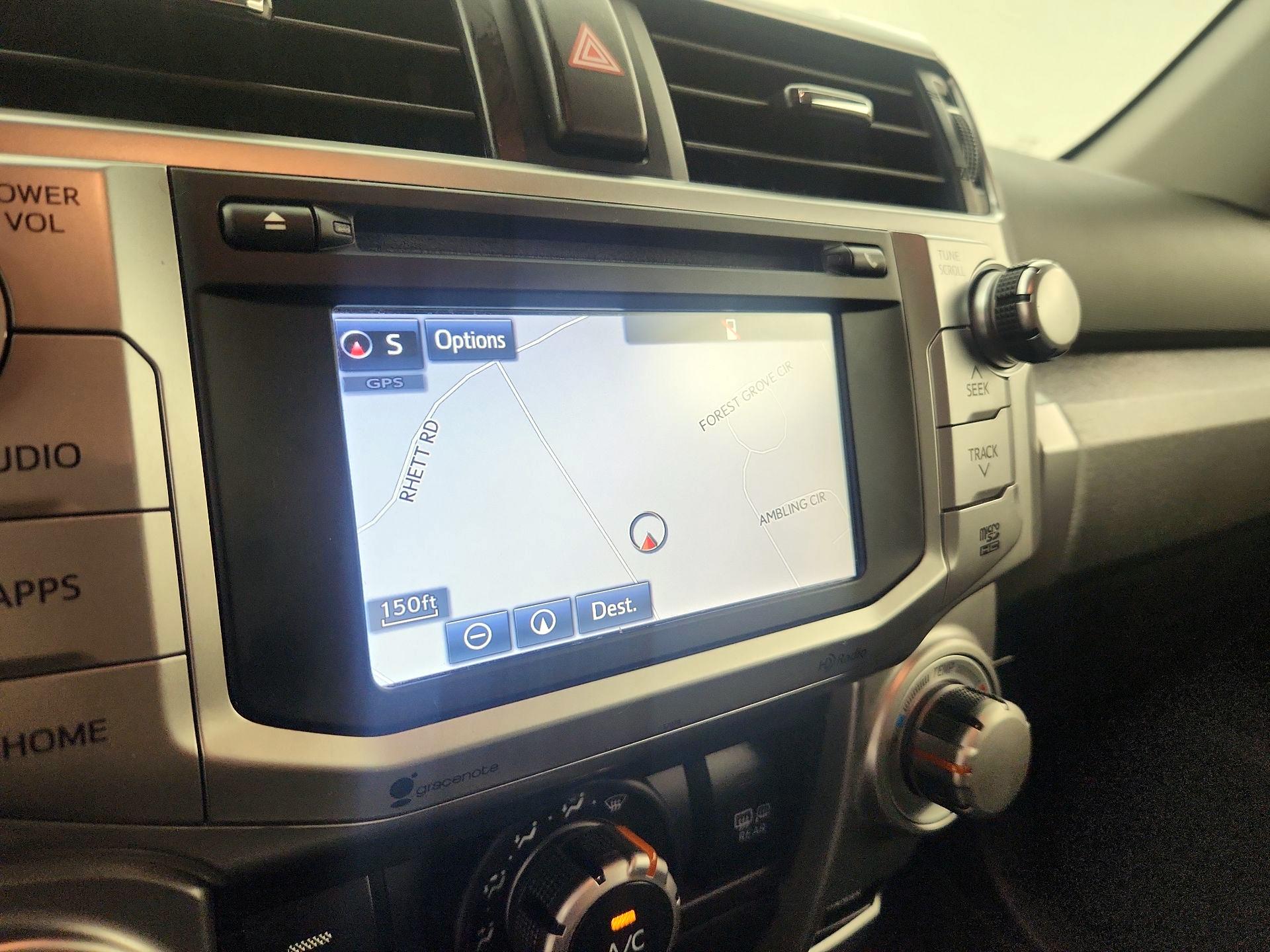 Thumbnail: 2015 Toyota 4Runner - 14