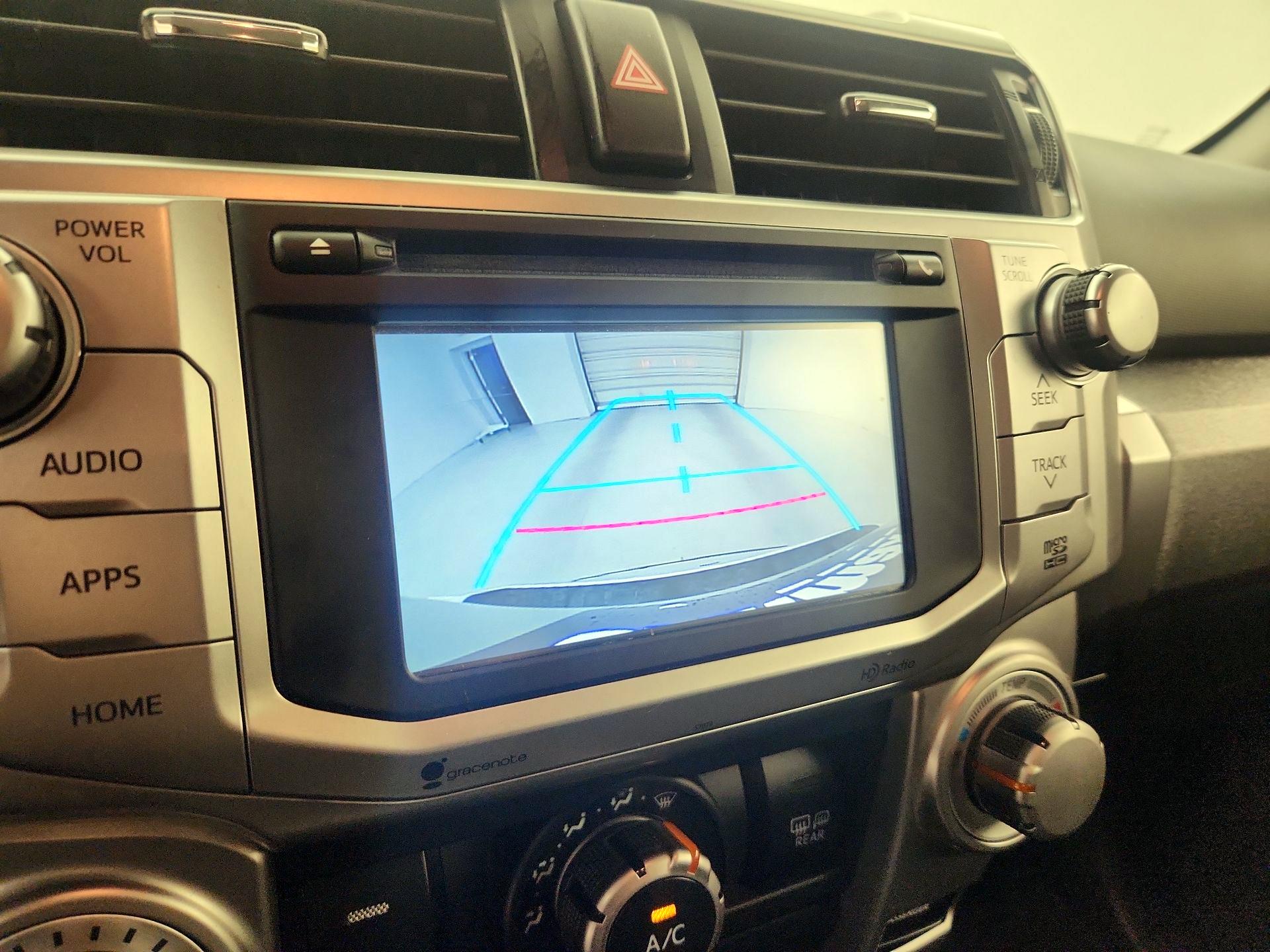 Thumbnail: 2015 Toyota 4Runner - 15