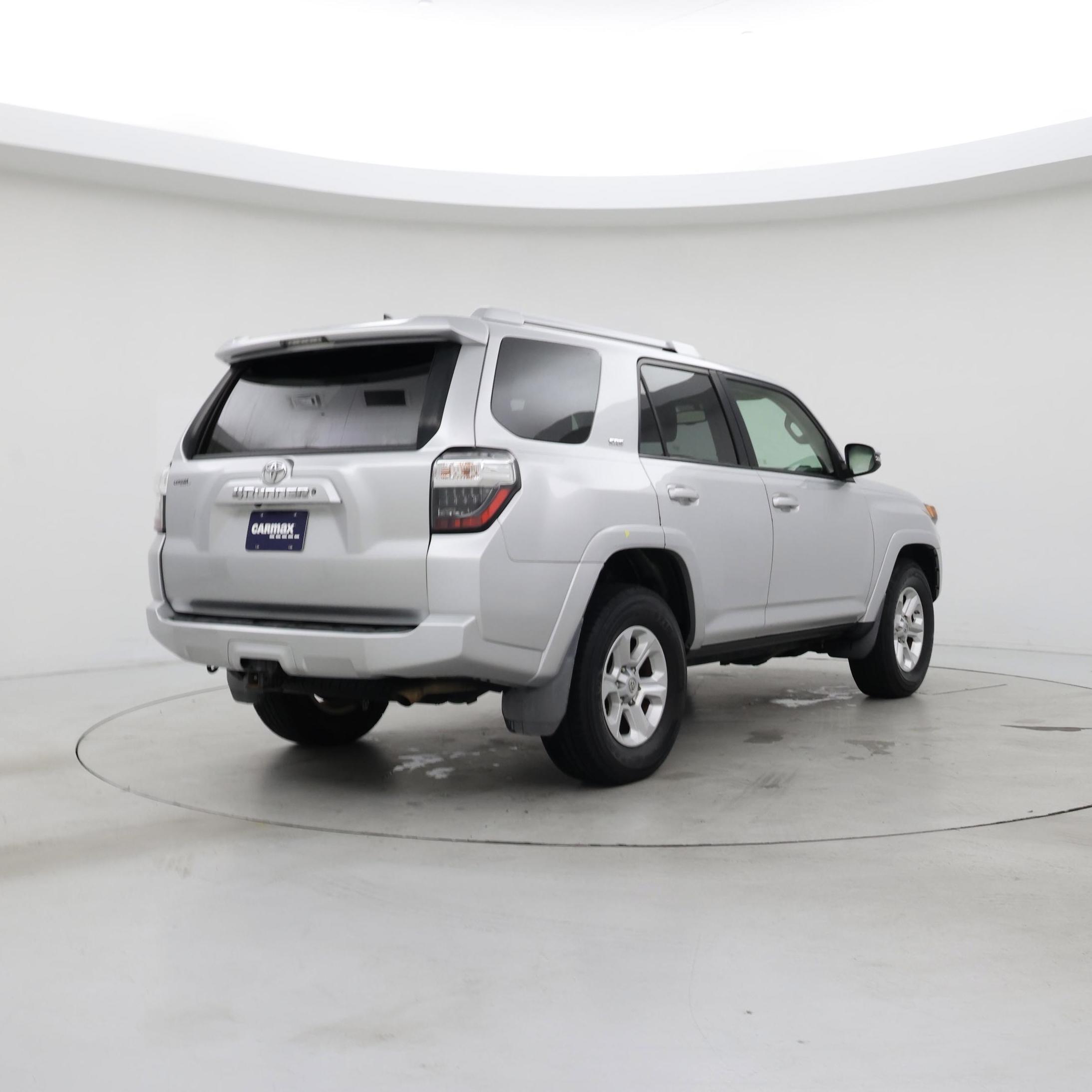 Thumbnail: 2015 Toyota 4Runner - 8