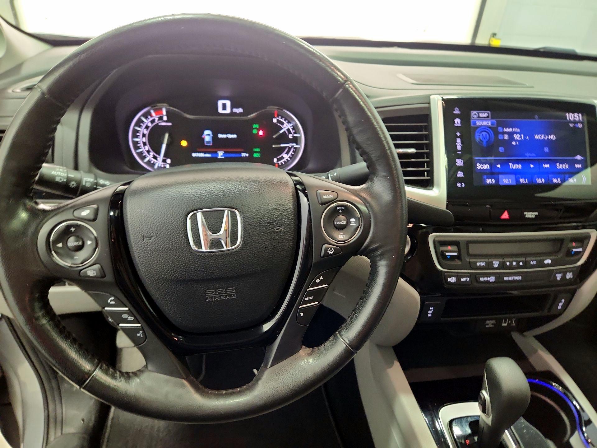 Thumbnail: 2019 Honda Ridgeline - 9