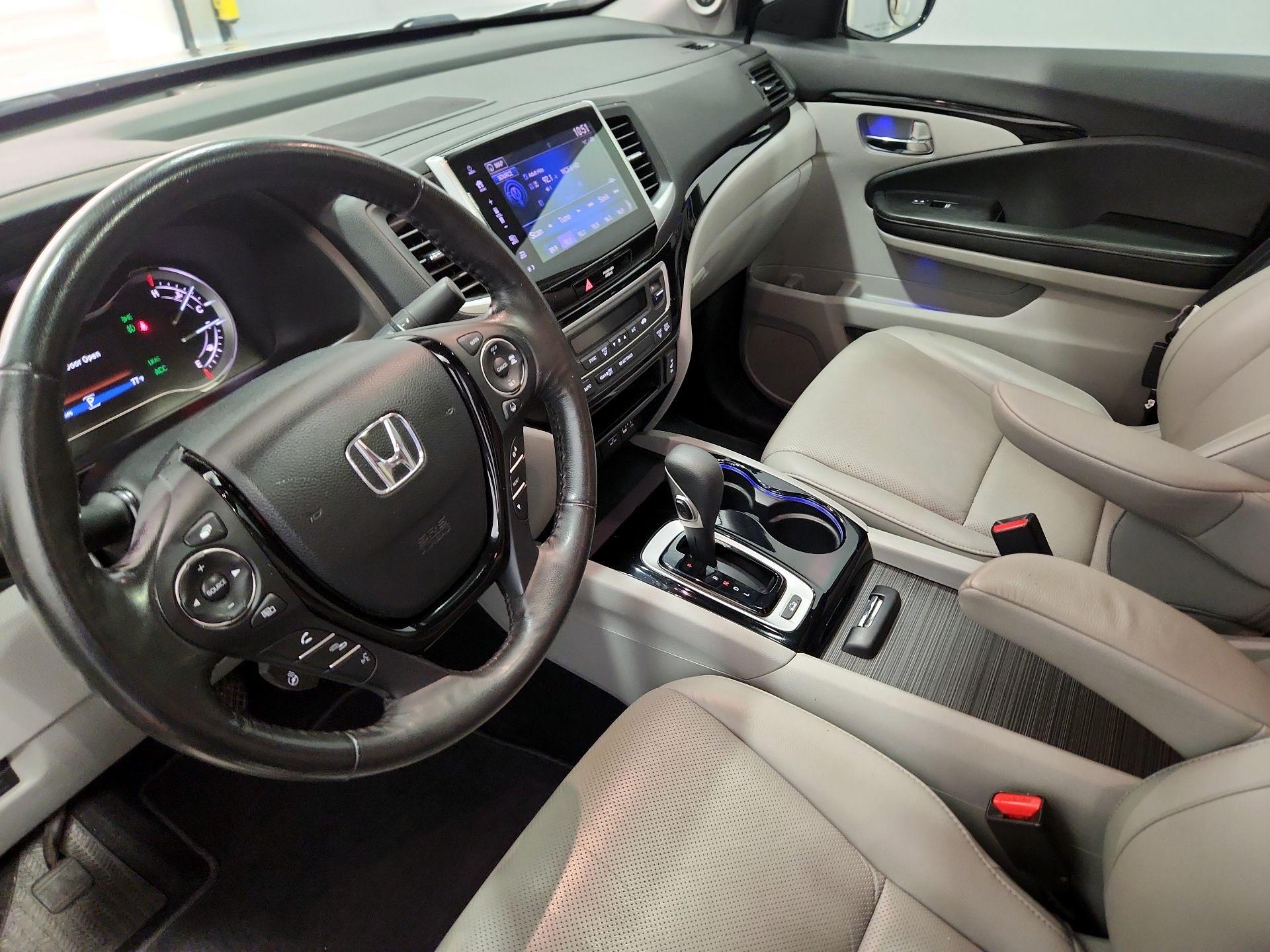Thumbnail: 2019 Honda Ridgeline - 11