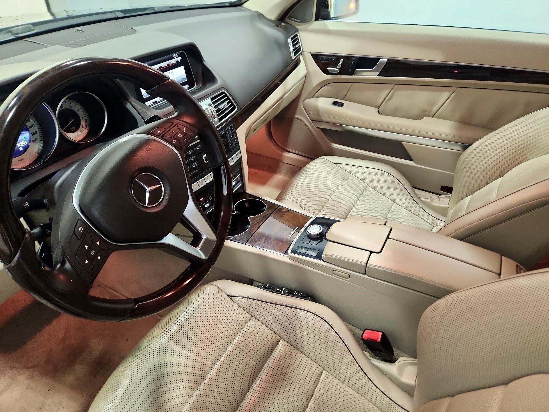 Thumbnail: 2014 Mercedes-Benz E-Class - 11